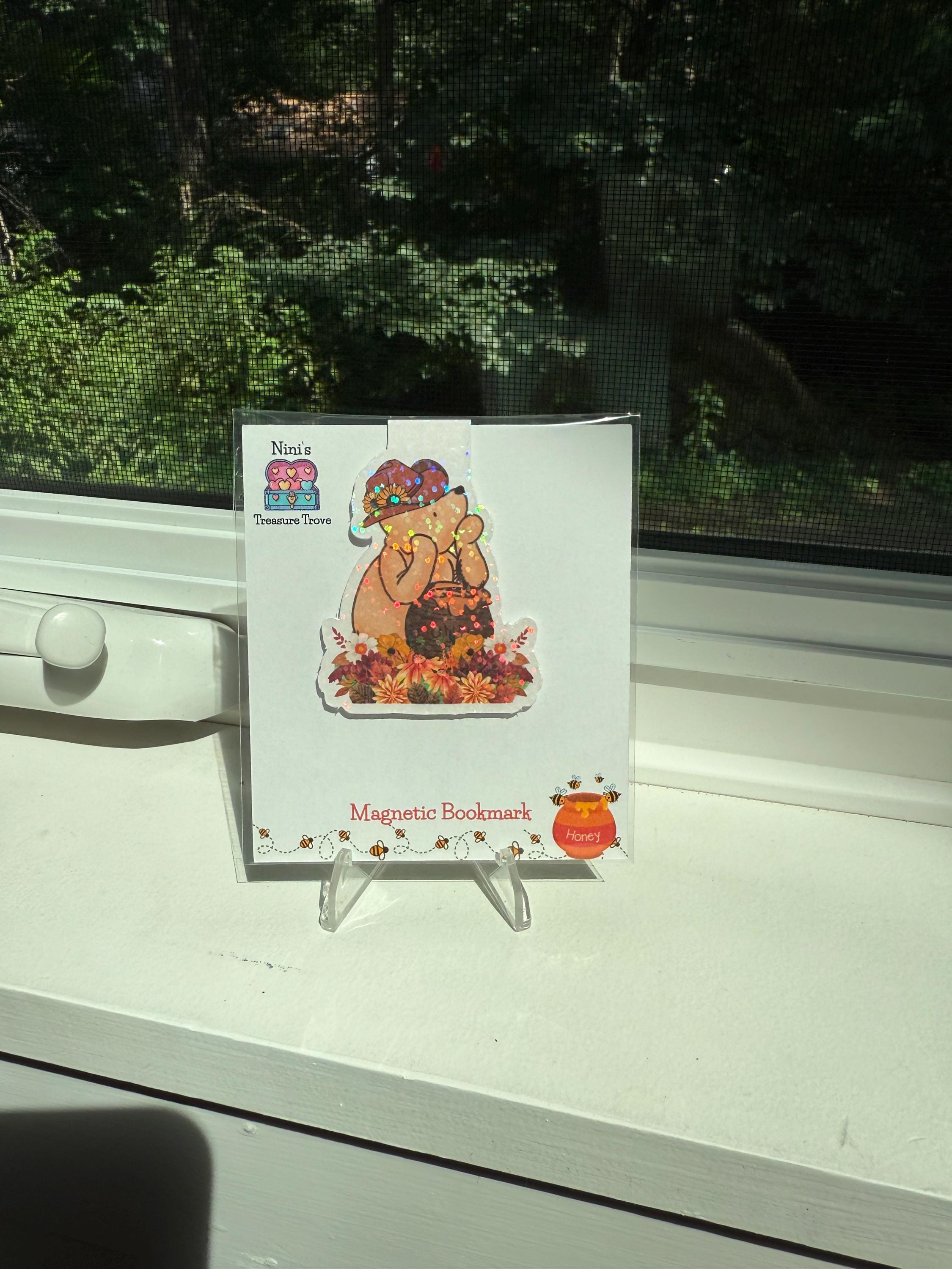 Classic Winnie the Pooh Magnetic Bookmark