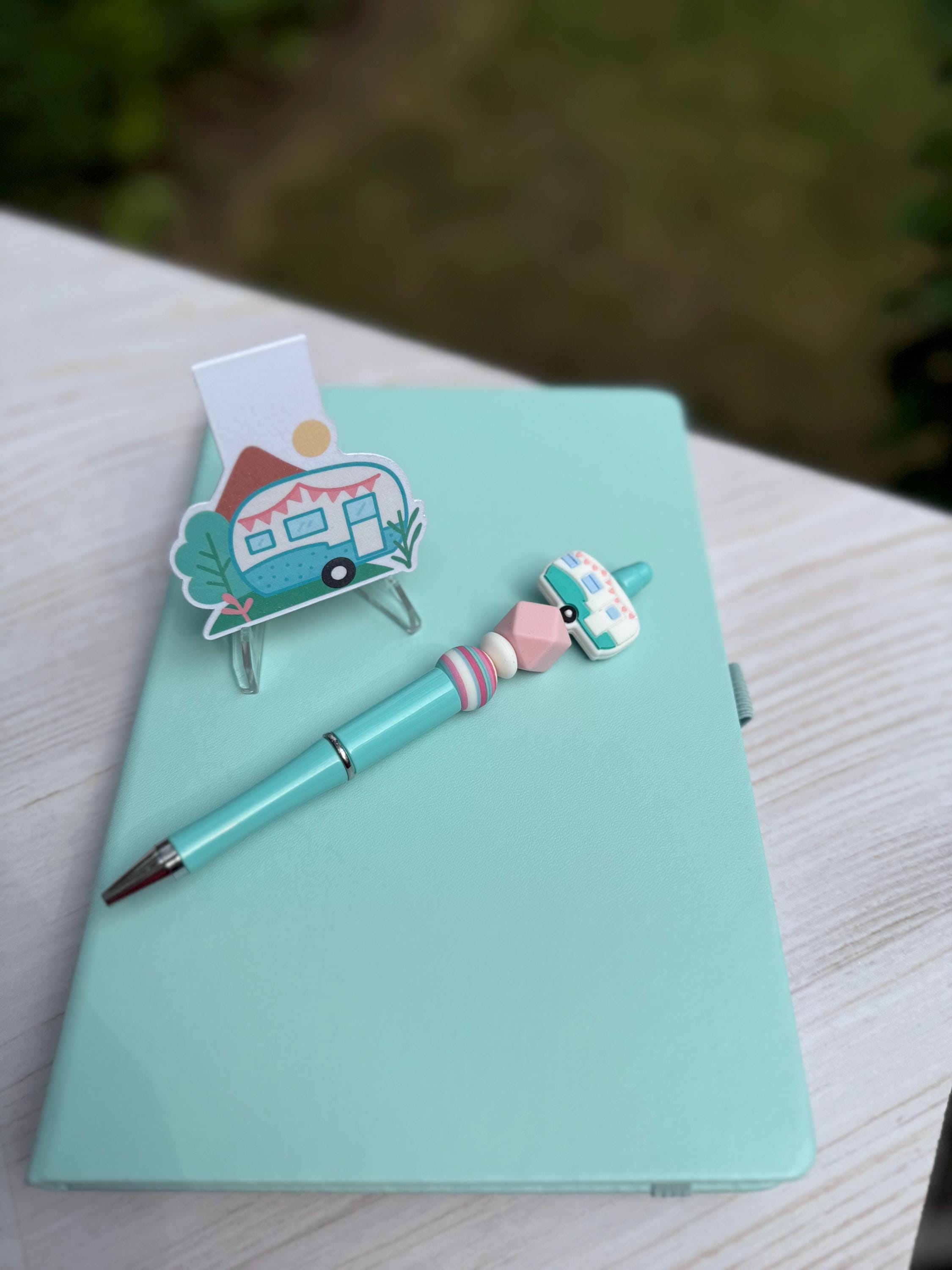 Camper-Themed Gift Set – Beaded Pen, Magnetic Bookmark &  Writing Journal