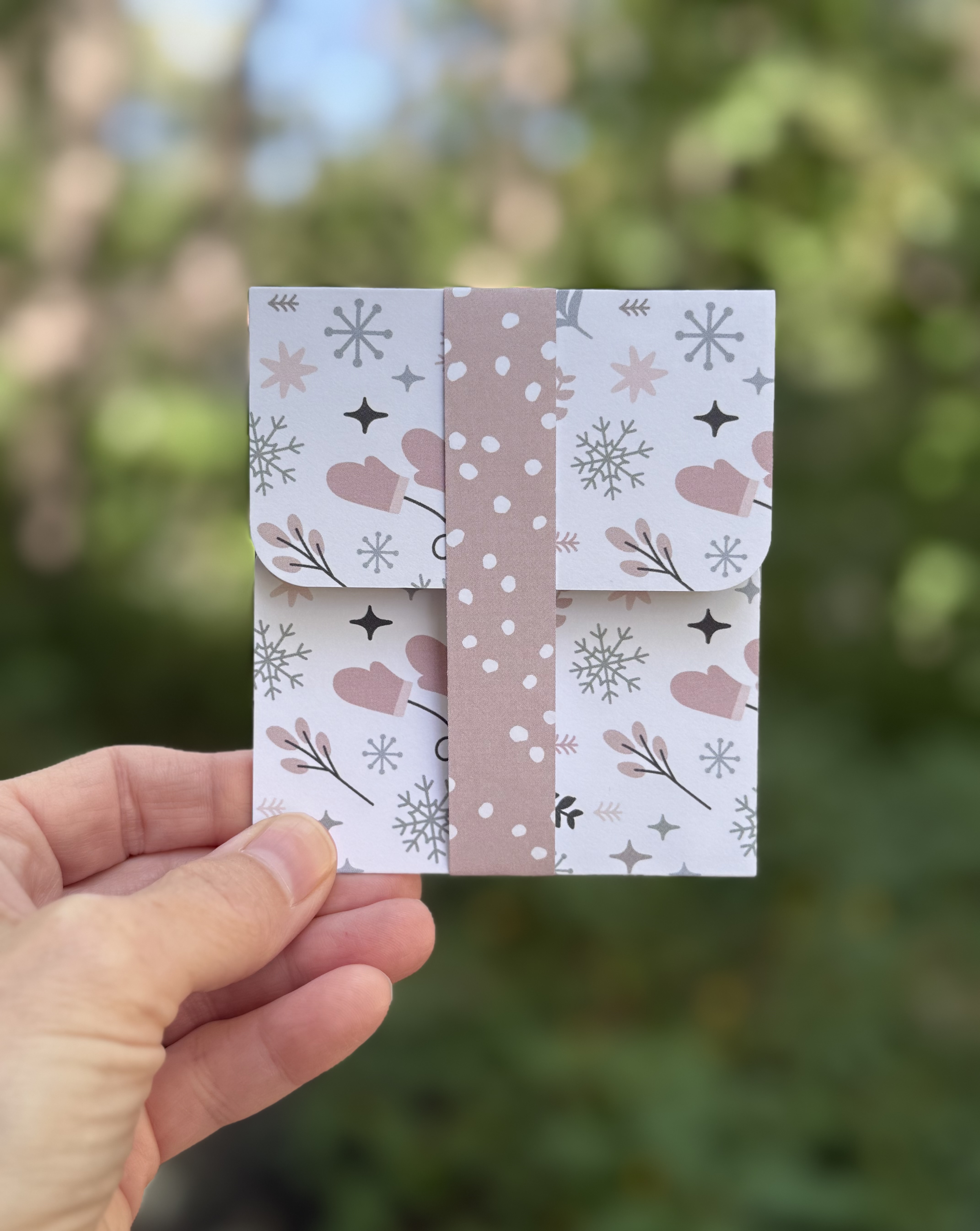 Let It Snow Gift Card Holder – Handmade Holiday Card with Ornament Option
