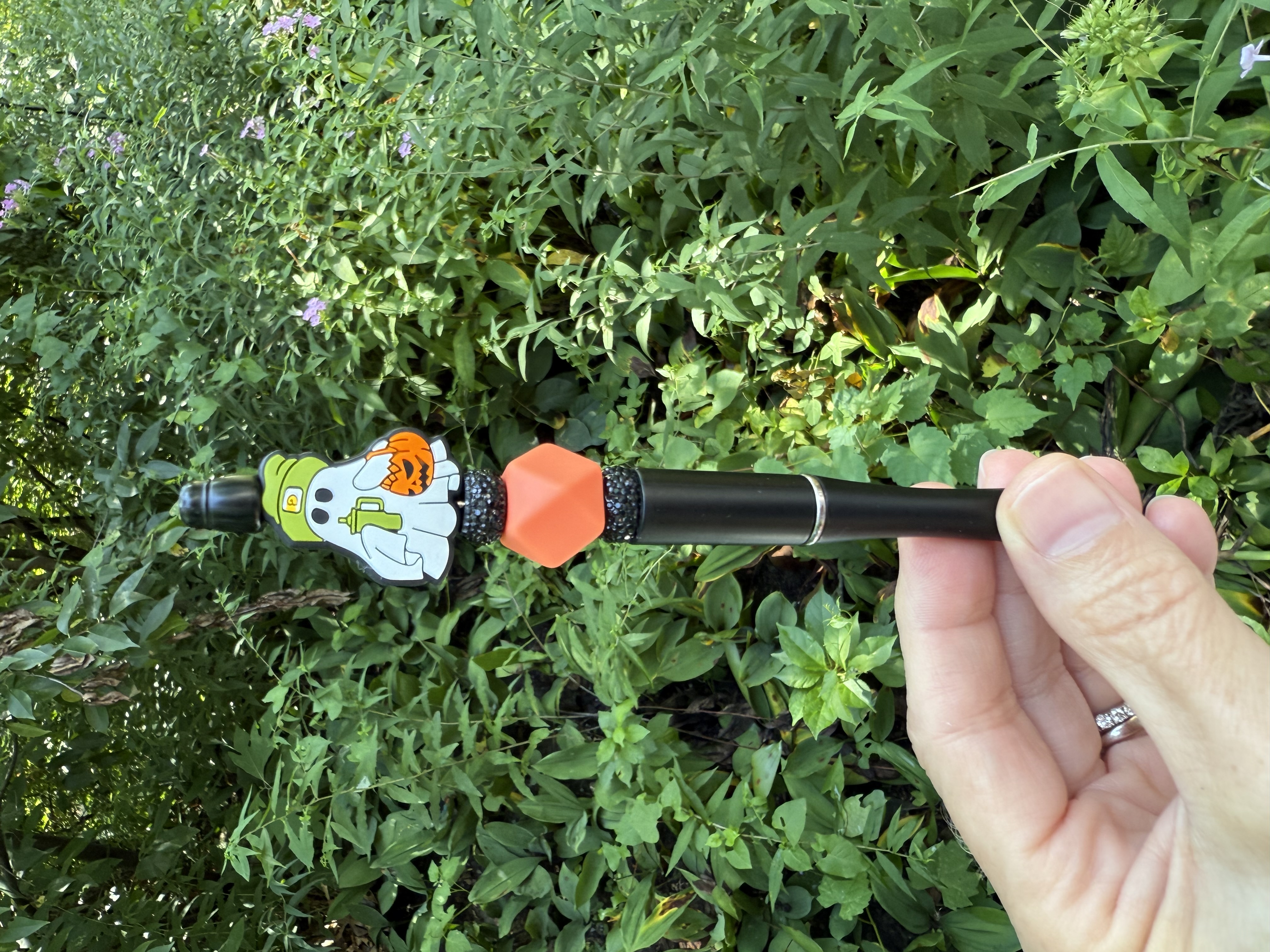Spoopy Hipster Ghost Holding a Trendy Oversized Cup Beaded Pen