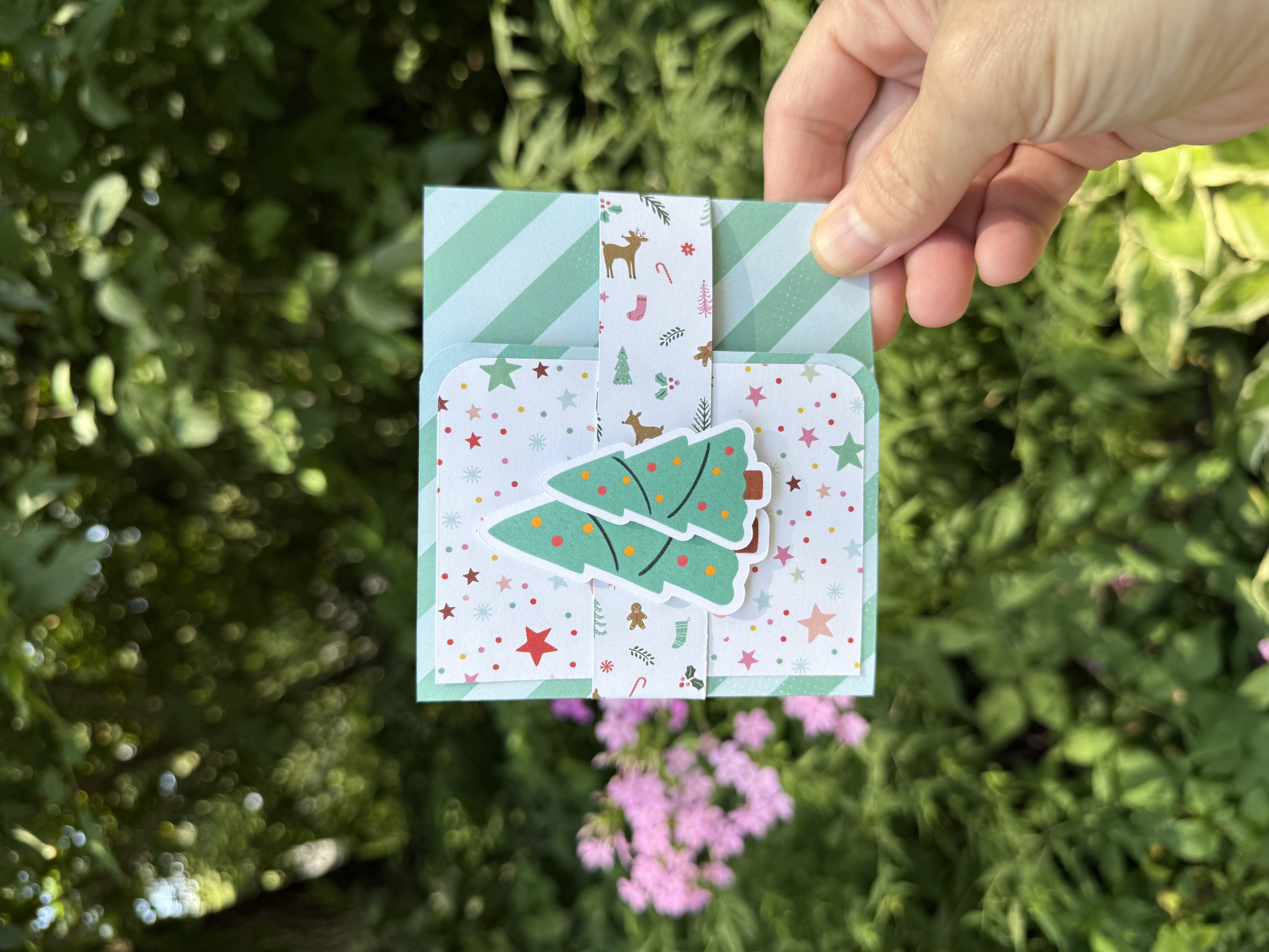 Festive Christmas Tree Handmade Gift Card Holder with Pop-Up Gift Bag