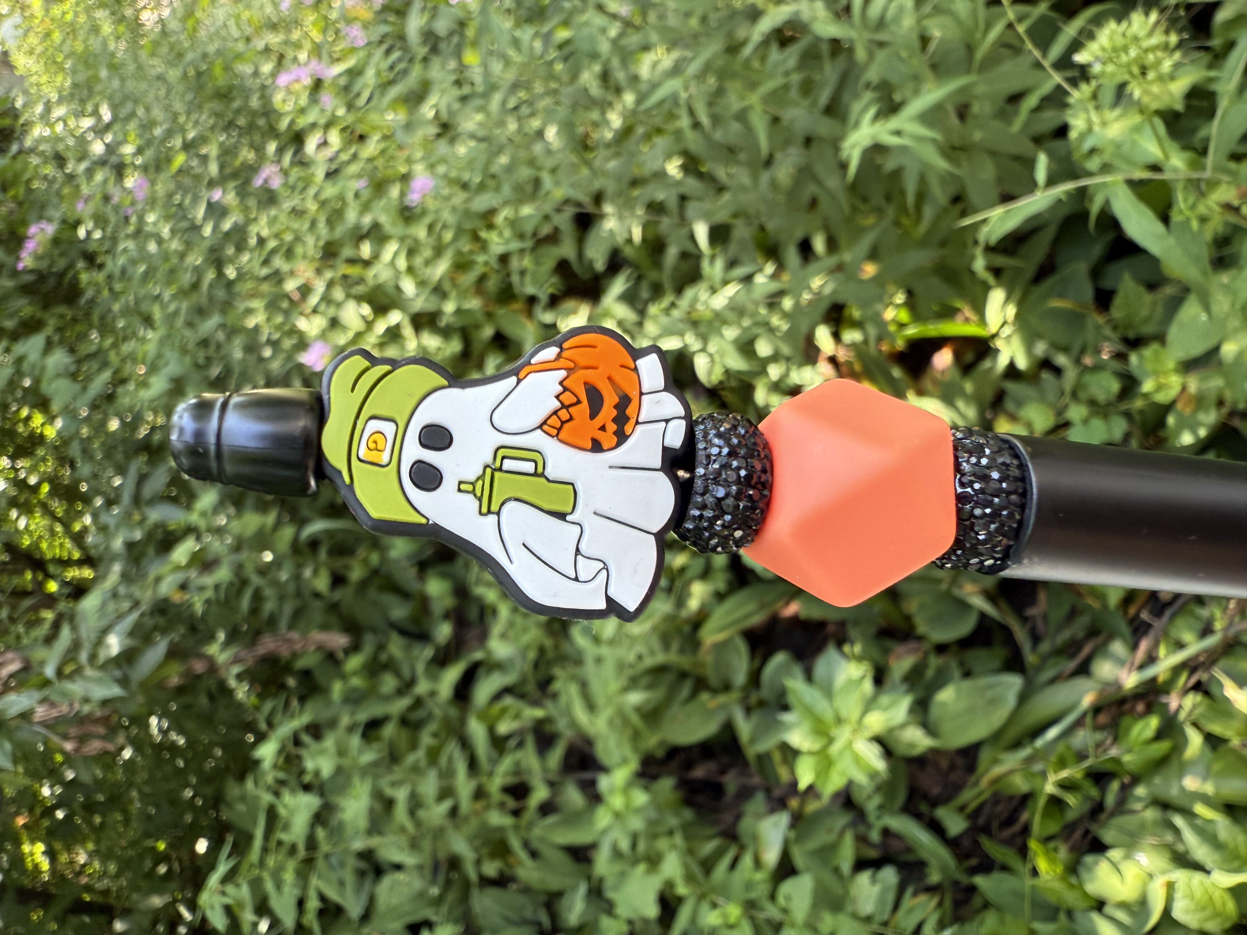 Spoopy Hipster Ghost Holding a Trendy Oversized Cup Beaded Pen