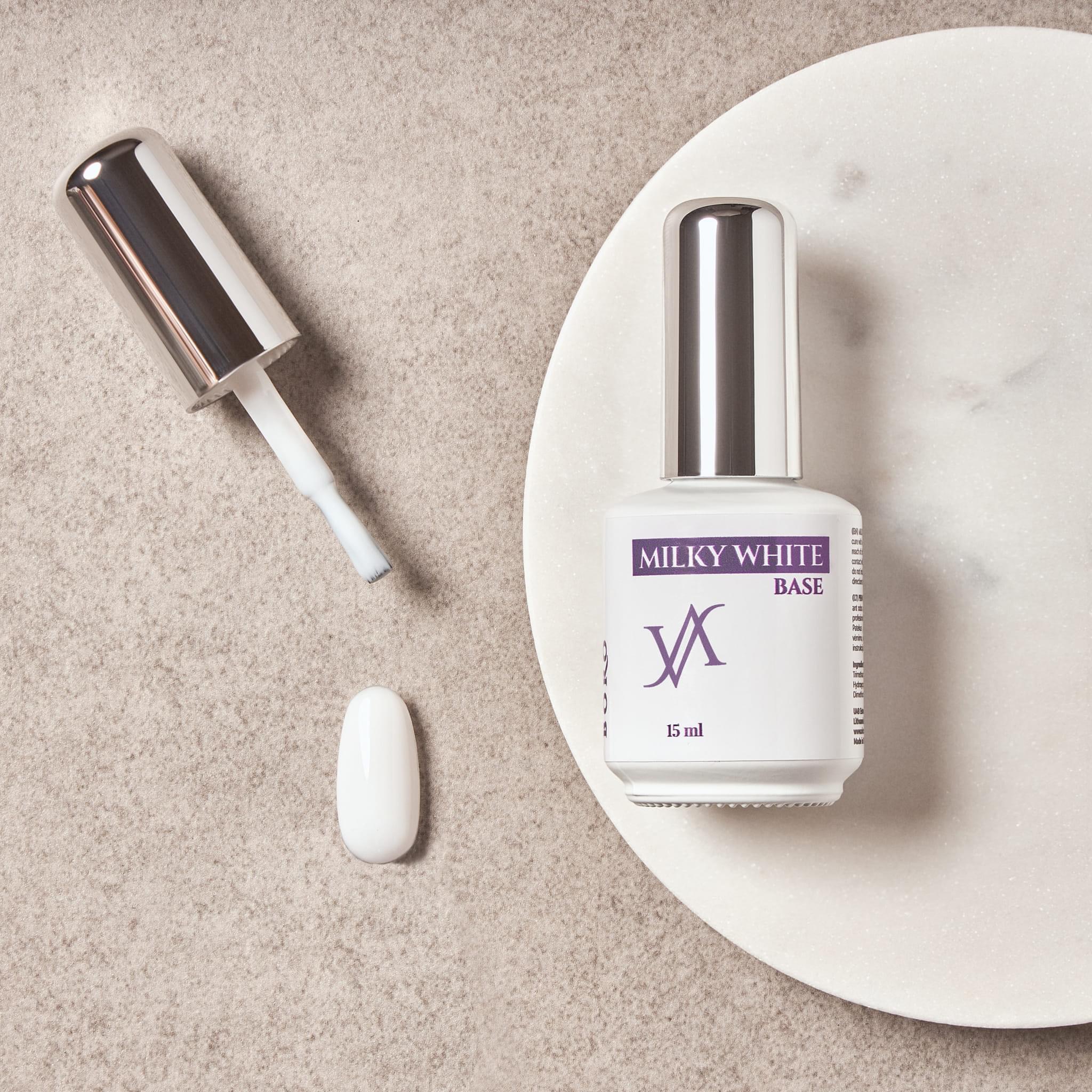 Victoria Boro Milky White Base 15ml