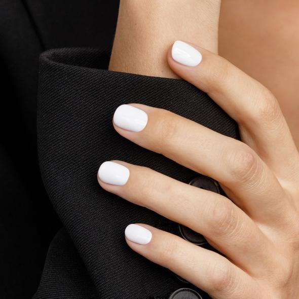 Victoria Boro Gel Polish Colour B9