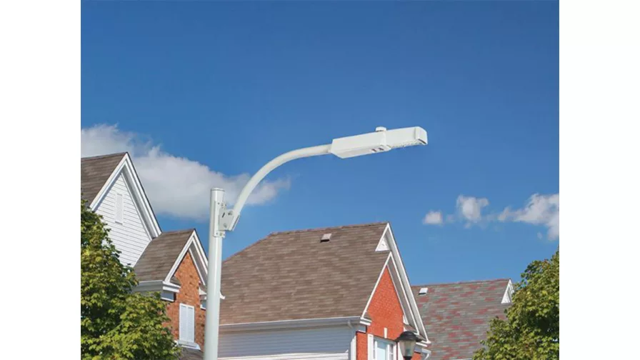 LUMINARIA TIPO COBRA SVS 54W 40K