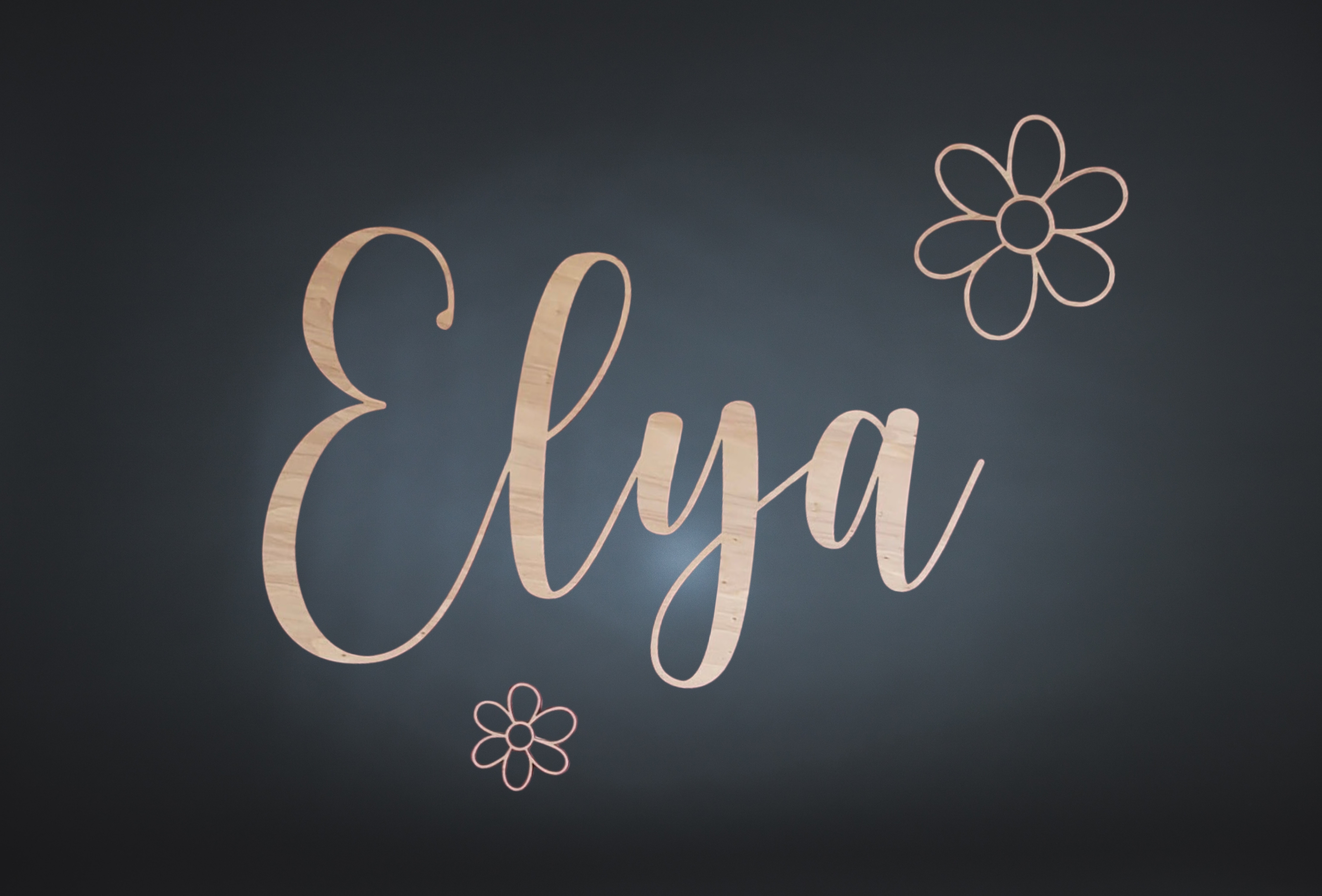 Grand prénom en bois – “Un mur qui raconte son nom”