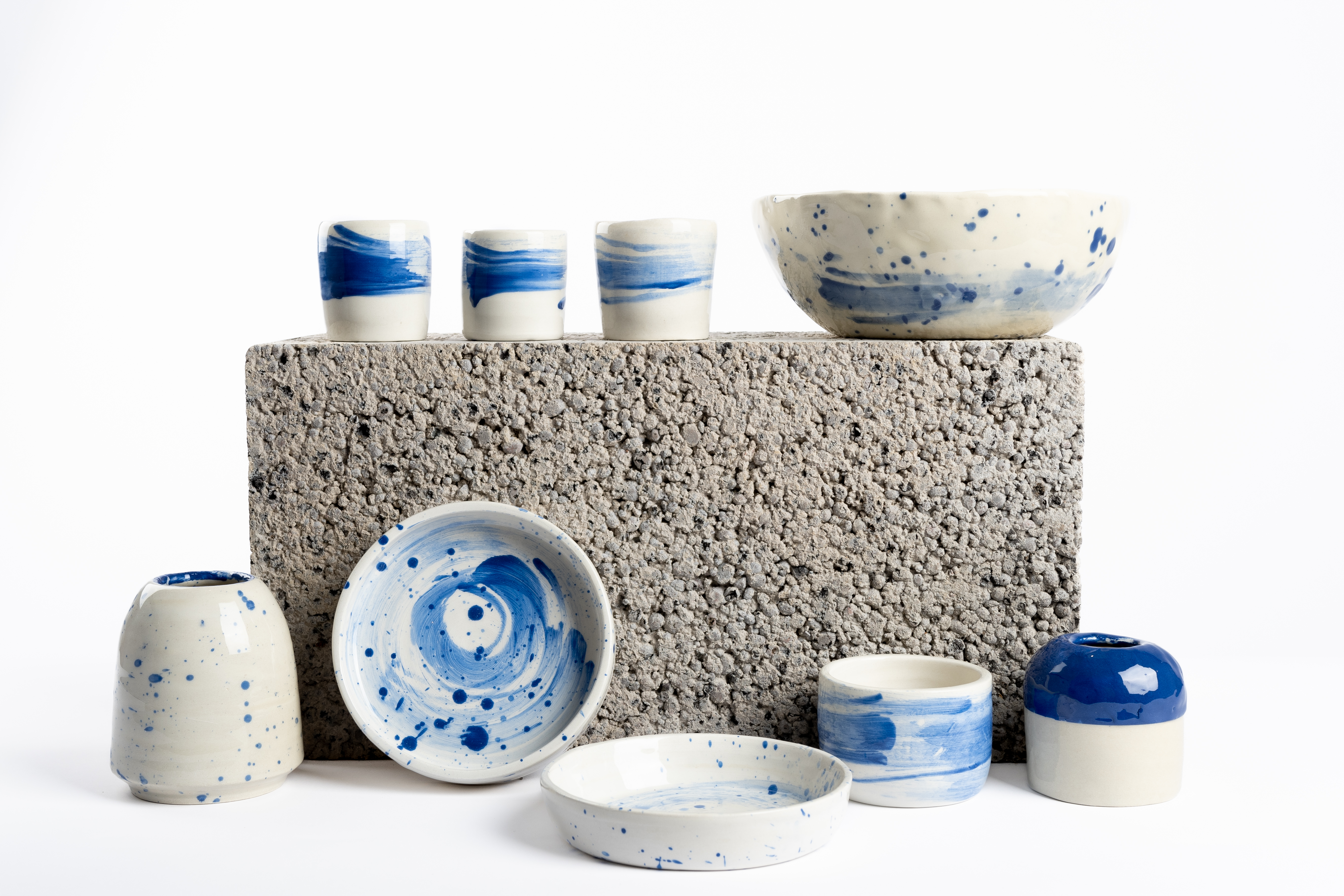 Mėlyna -  Balta lėkštutė nr.3