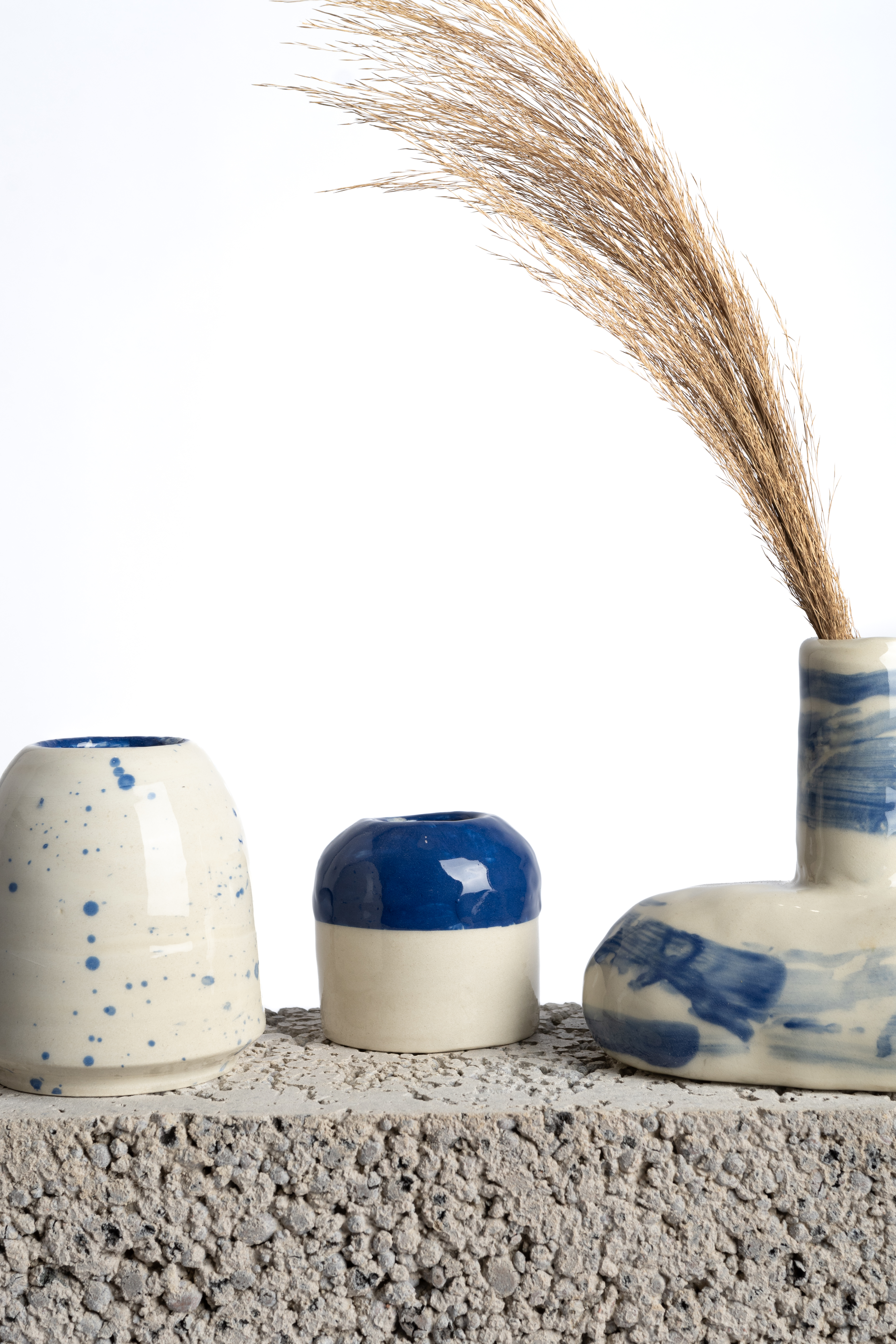 Mėlyna -  Balta vaza mini