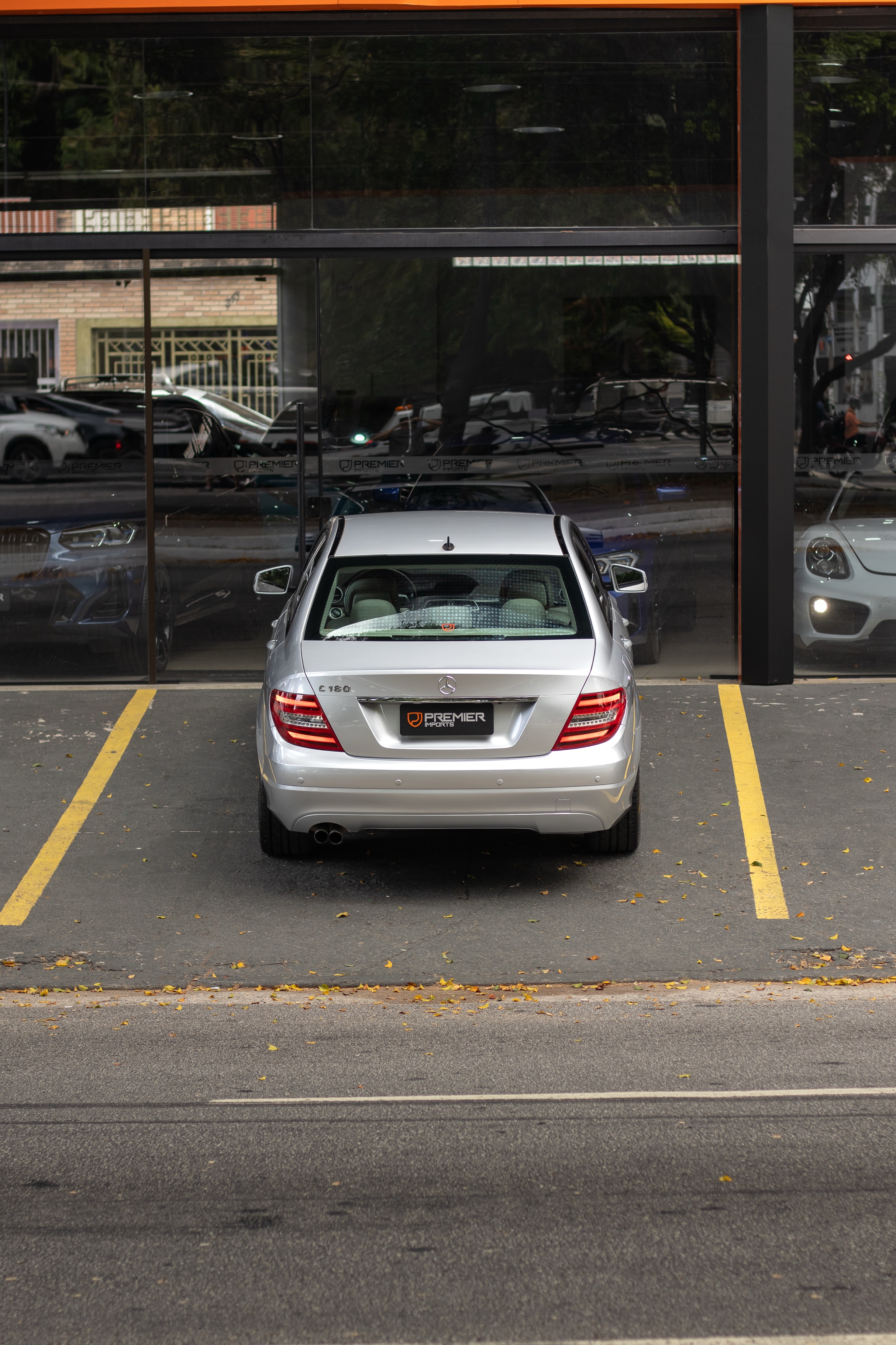 MERCEDES-BENZ C 180 2012