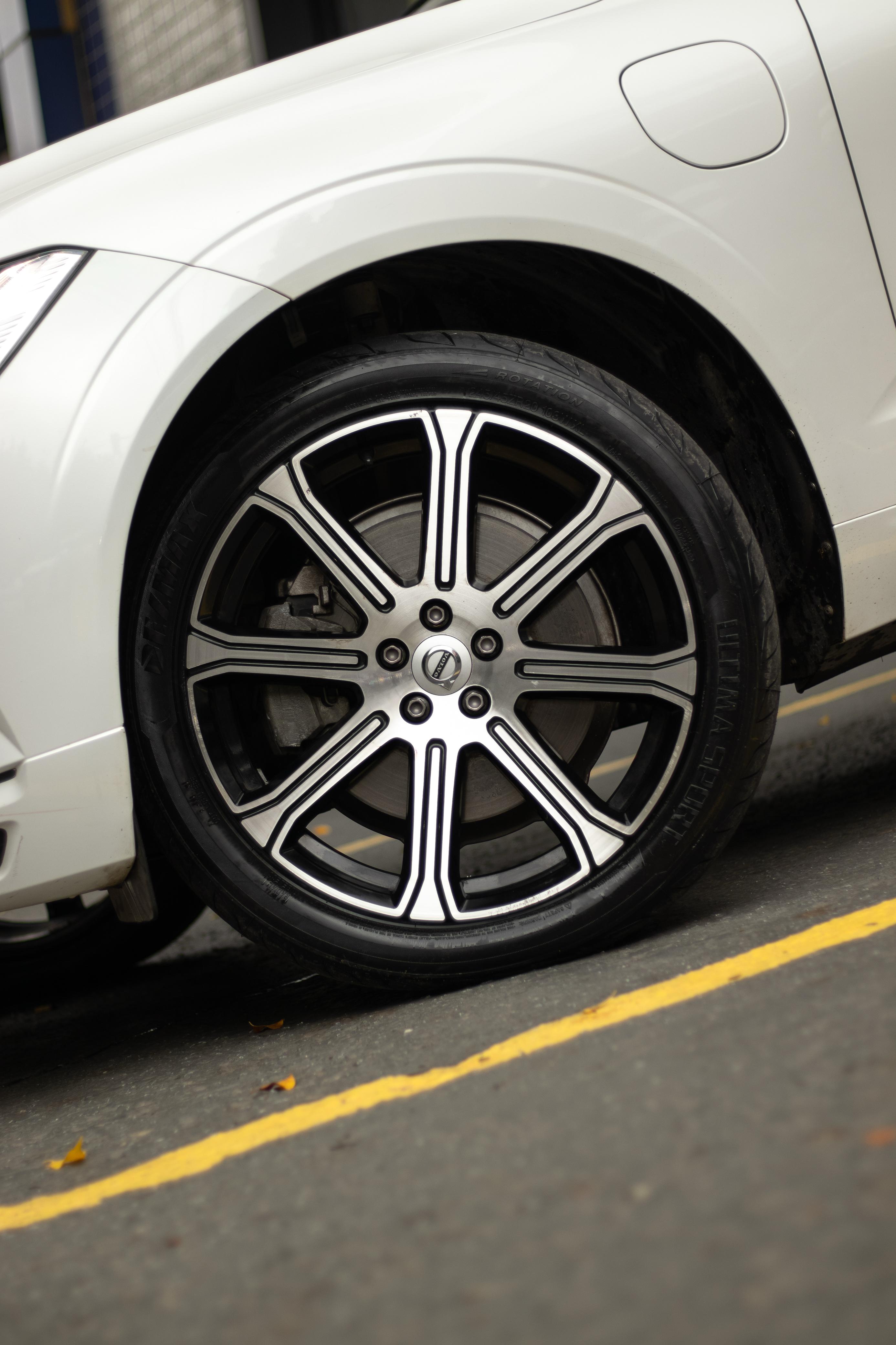 VOLVO XC60 T8 HYBRID INSCRIPTION 2019