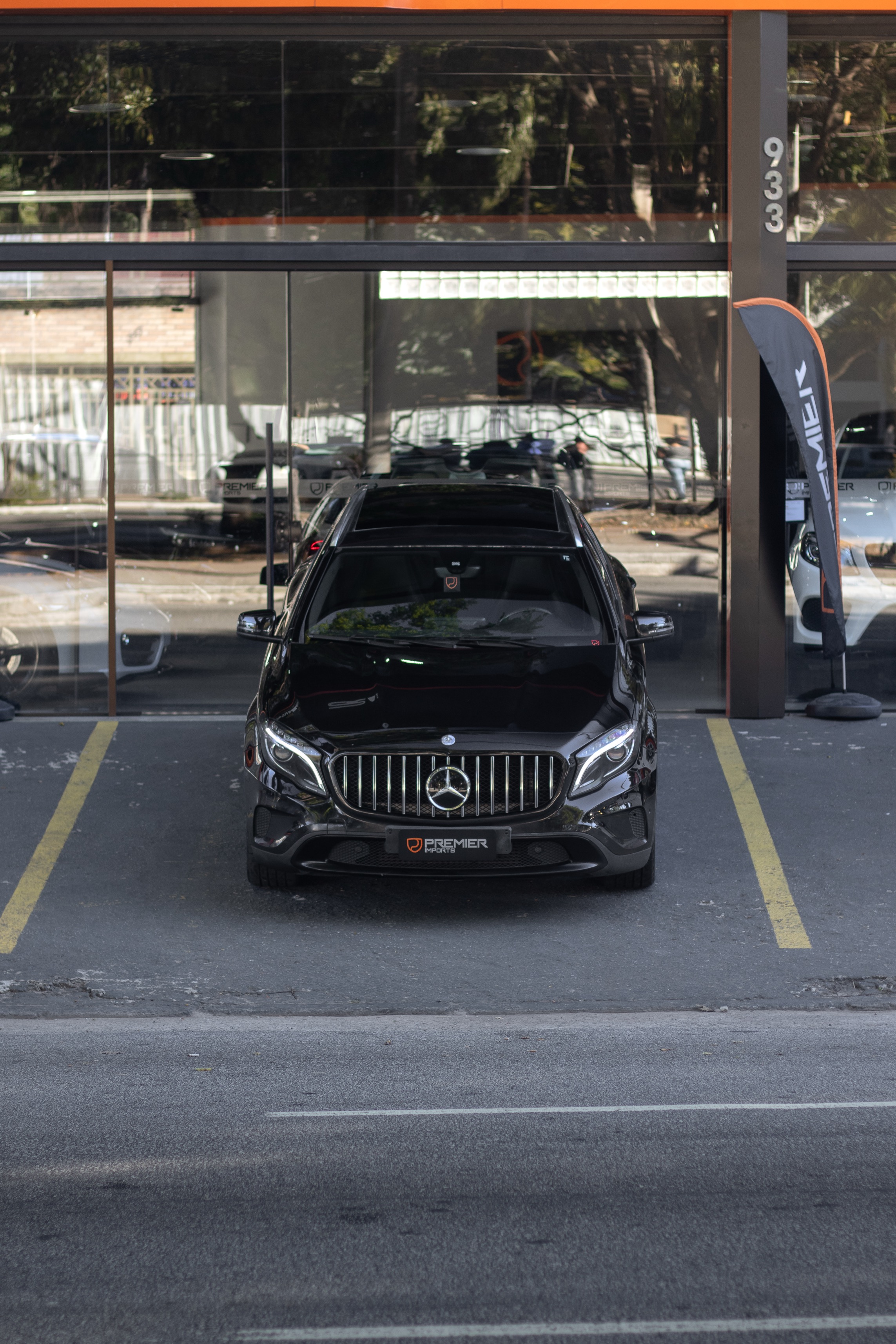 MERCEDES-BENZ GLA 200 VISION BLACK EDITION 2015