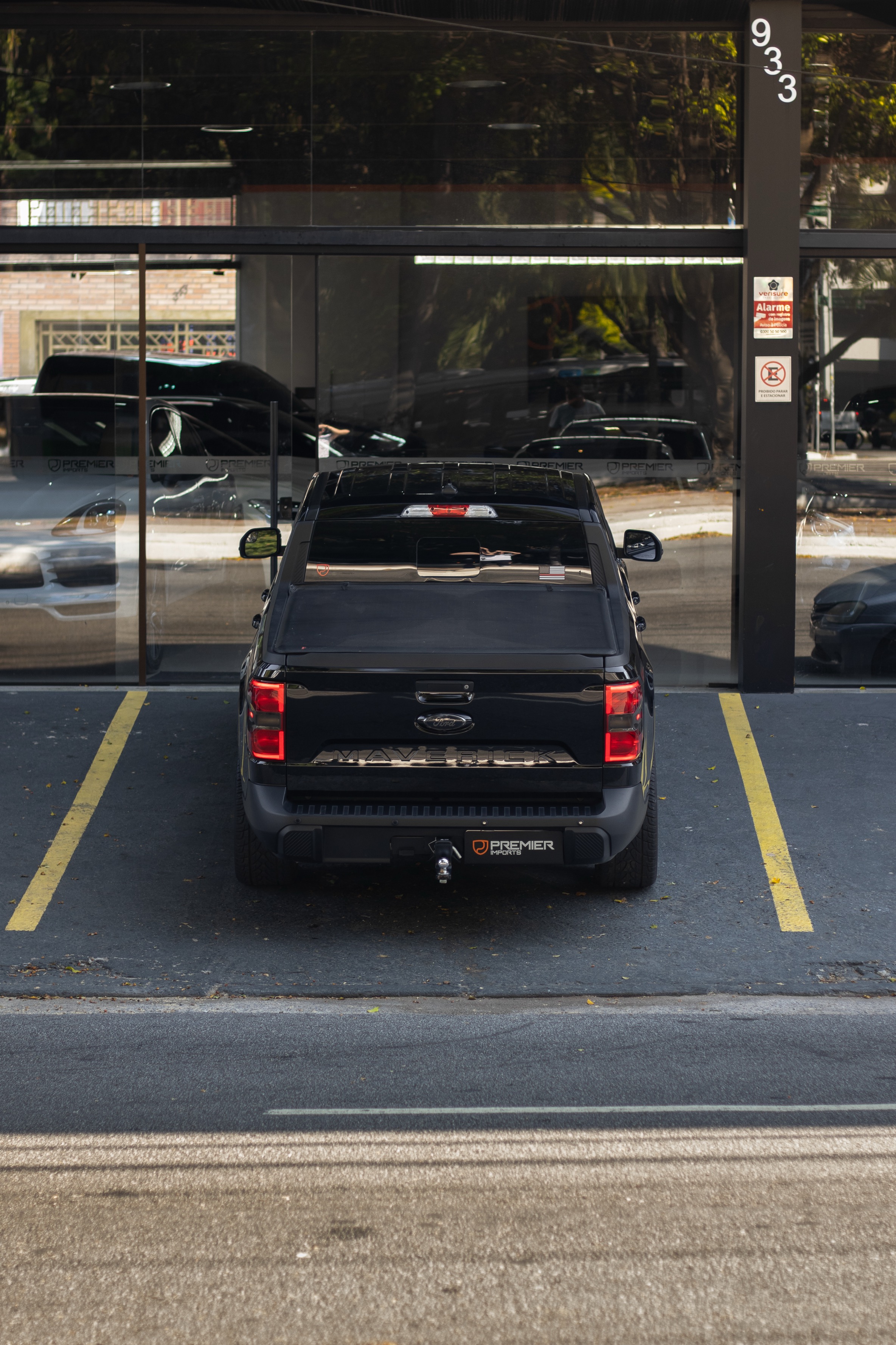 FORD MAVERICK LARIAT 2023