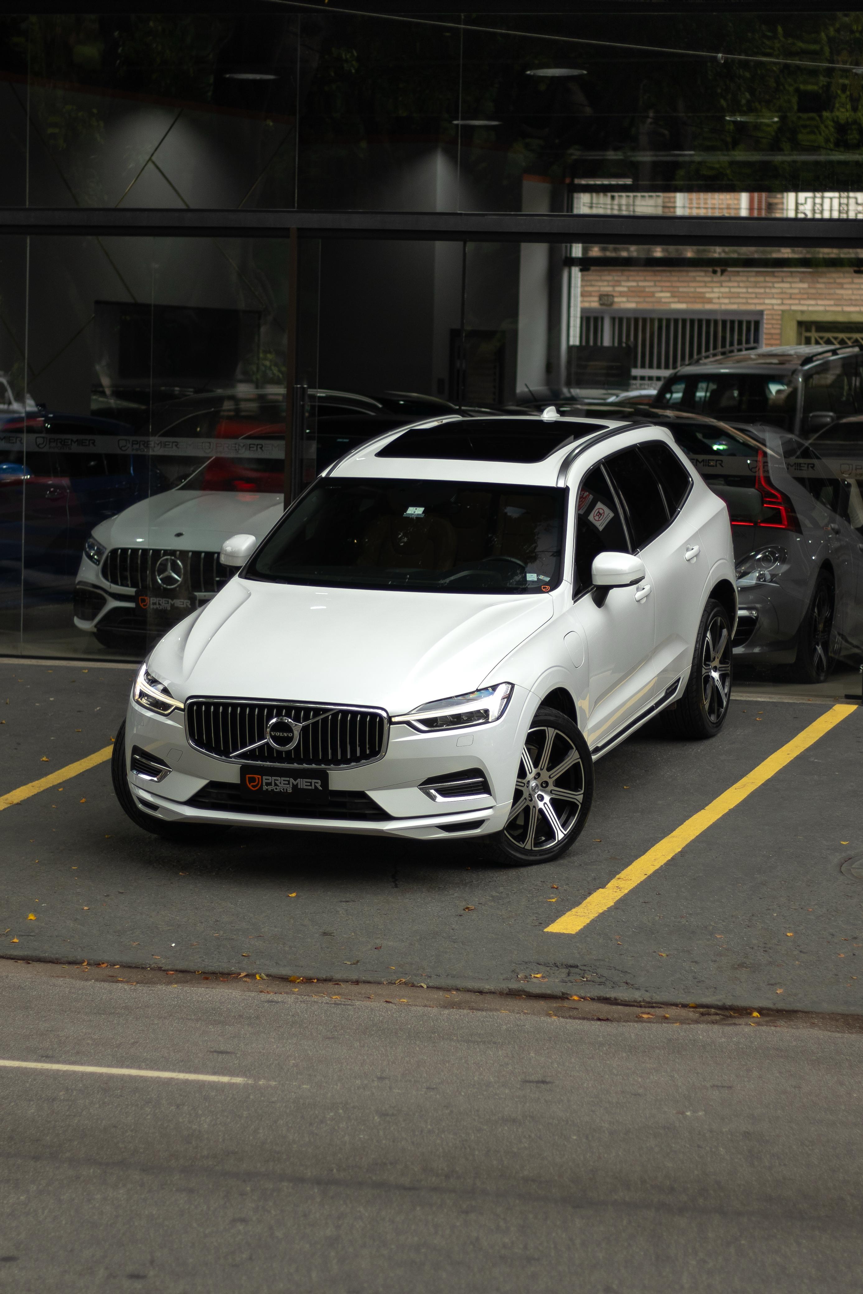 VOLVO XC60 T8 HYBRID INSCRIPTION 2019