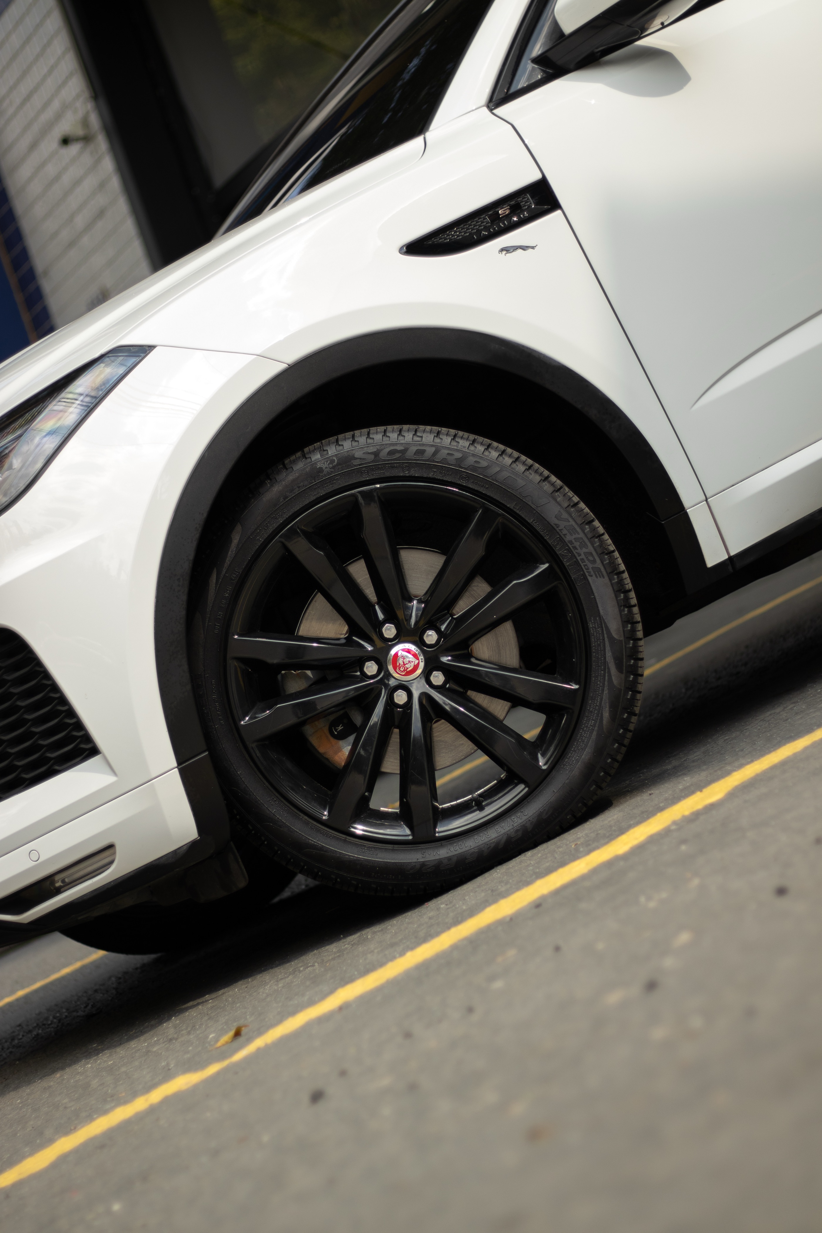 JAGUAR P250 R-DYNAMIC S 2019