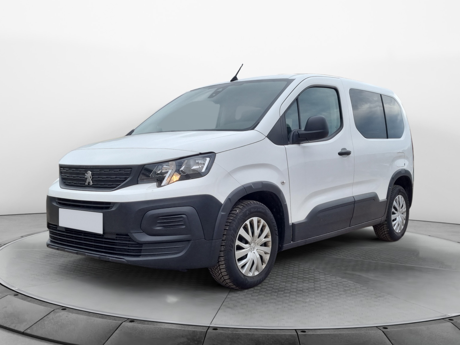 Peugeot automobilis