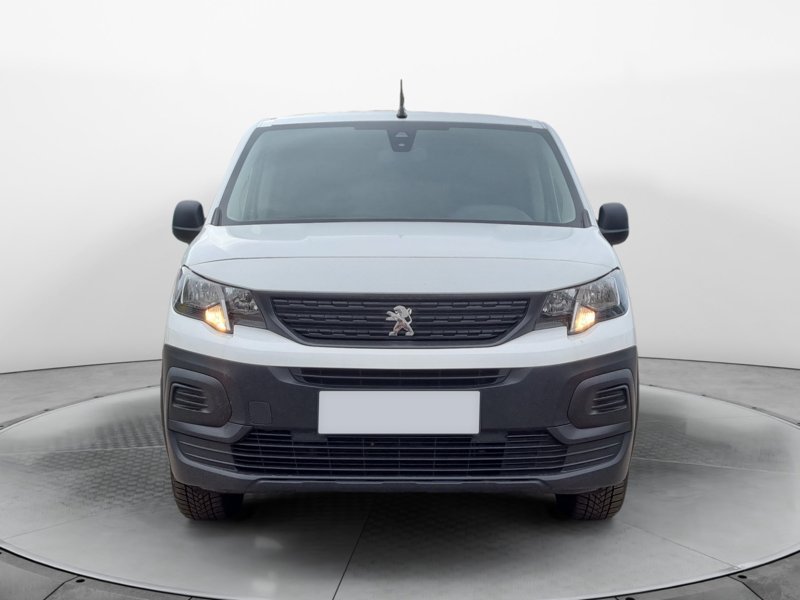 Peugeot automobilis