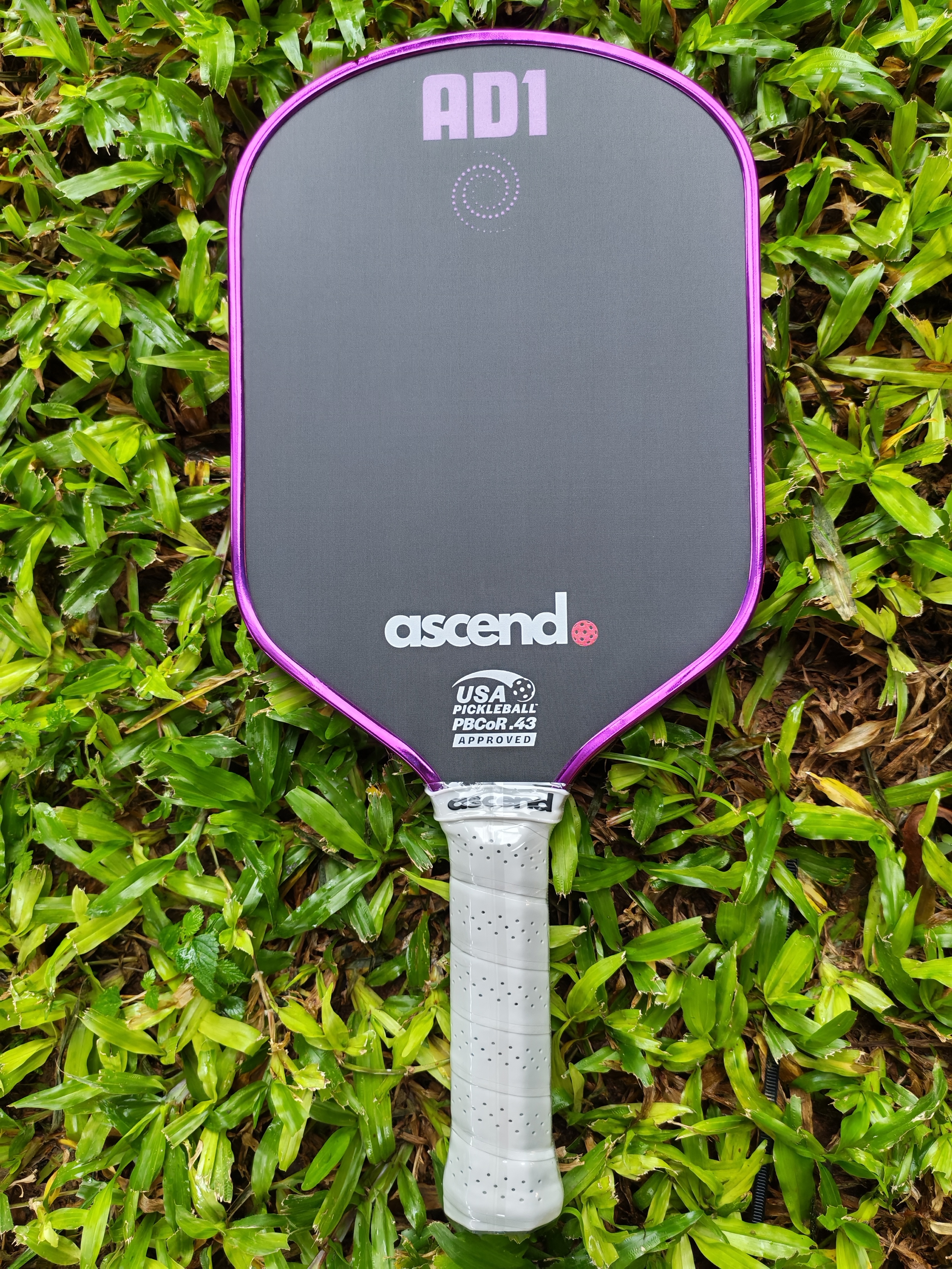 AD1 - Gen 3 paddle with enhanced edge foam
