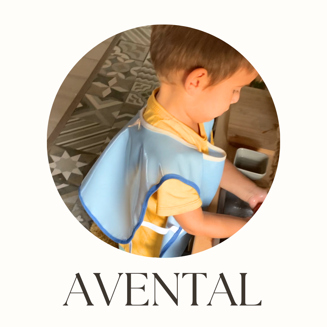 Avental Montessori 