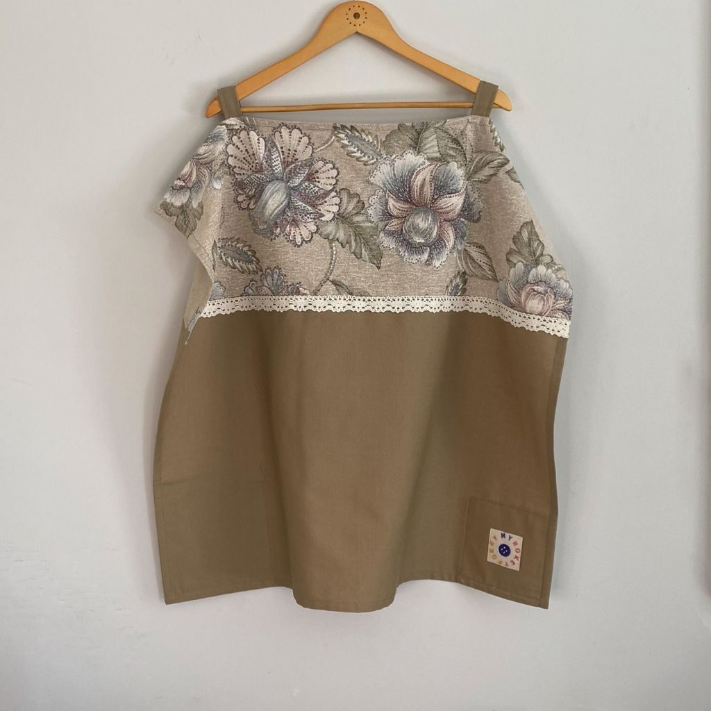 Mixed Nature Bloom - Khaki Nursing Cover