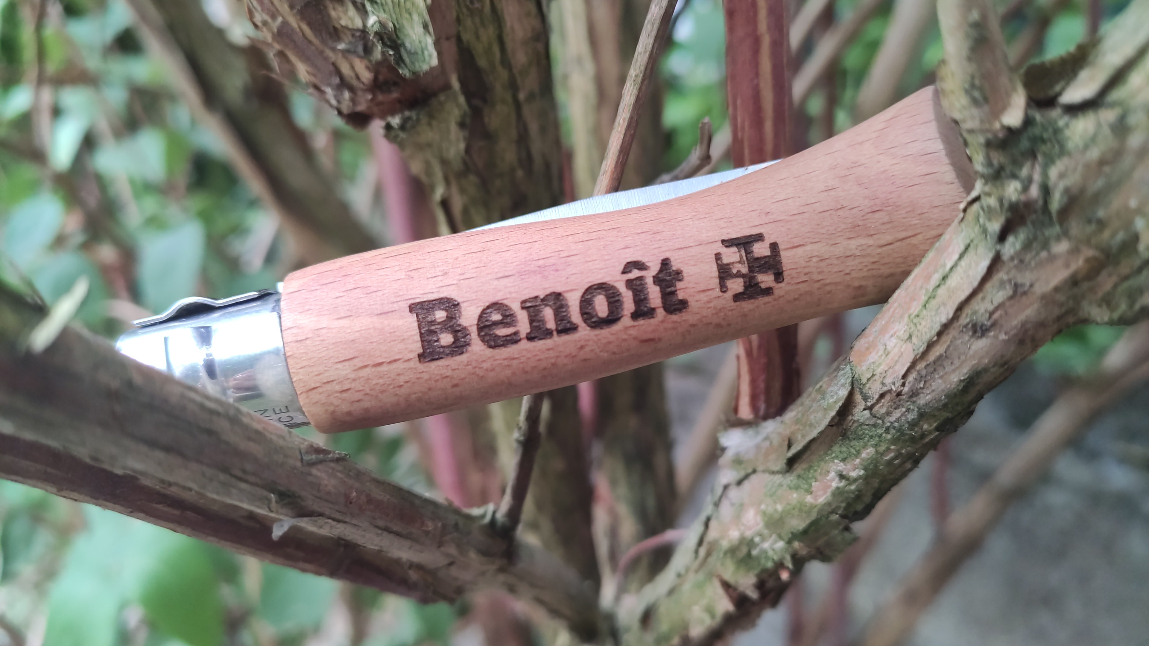 Couteau Opinel gravé
