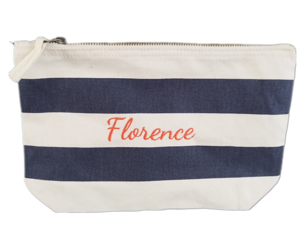 Trousse brodée 18/28 cm