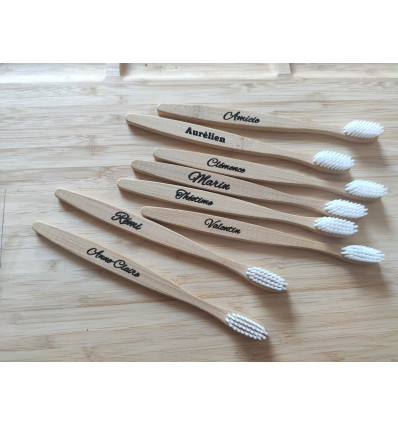 Brosse à dent personnalisée et gravée 