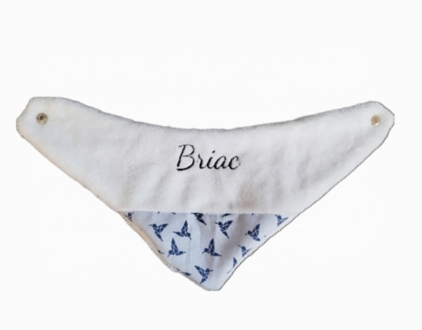 Bavoir bandana brodé 