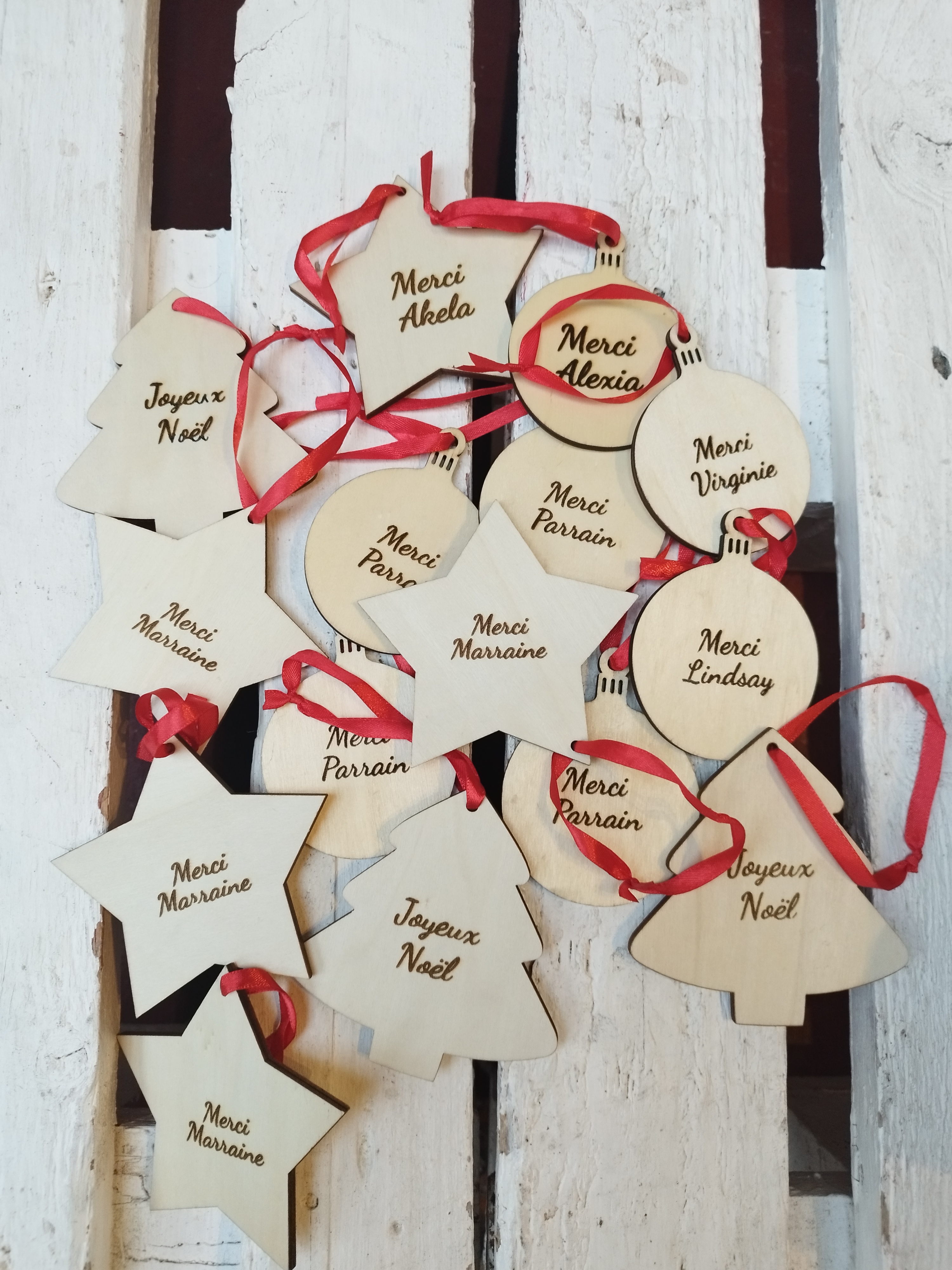 Gravure sur support fourni 