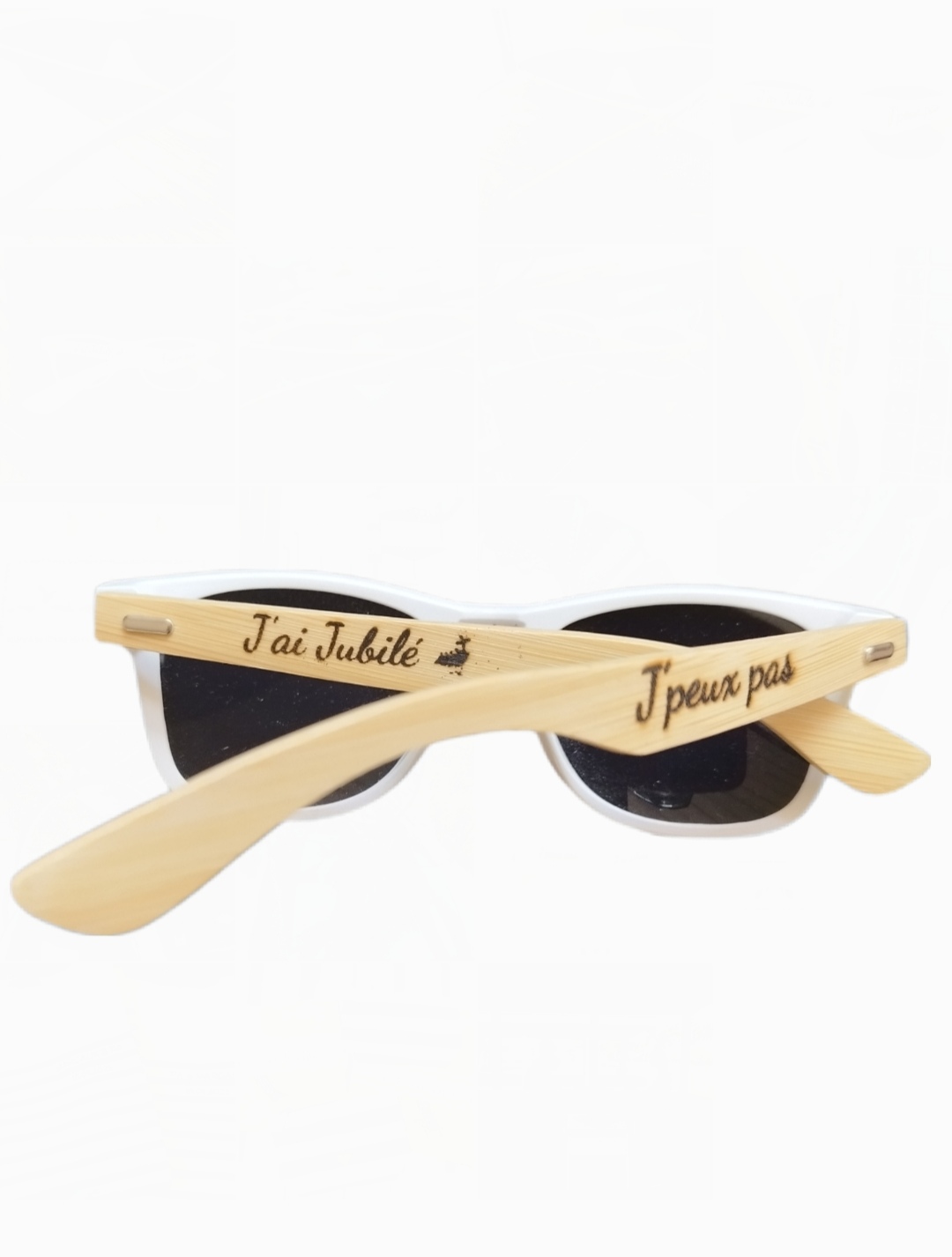 Lunettes de soleil personnalisées et gravées 