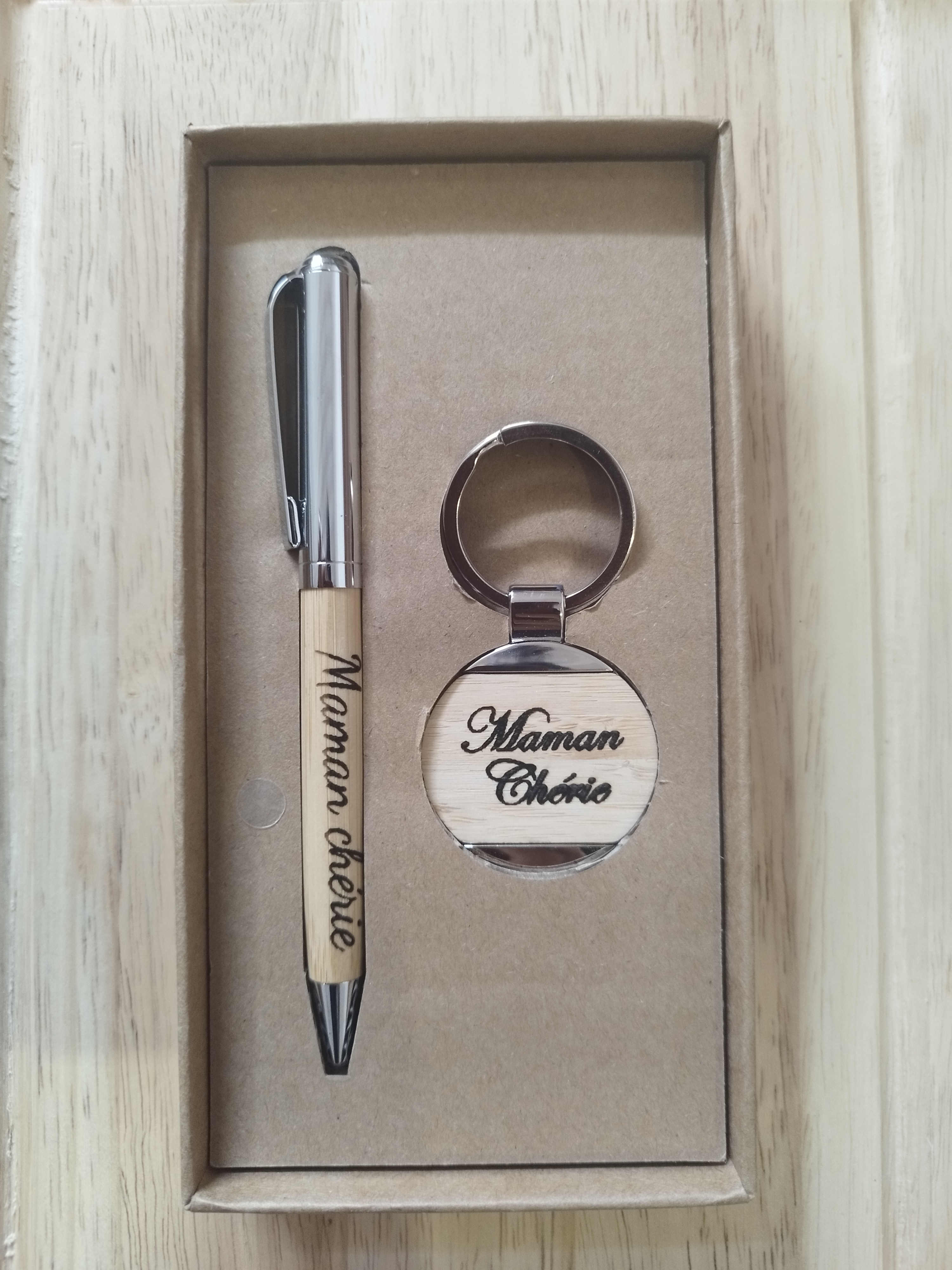 Kit bic et porte clef gravés
