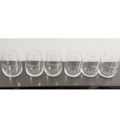 Verres gravés "Dons de l Esprit Saint", animaux ou autres