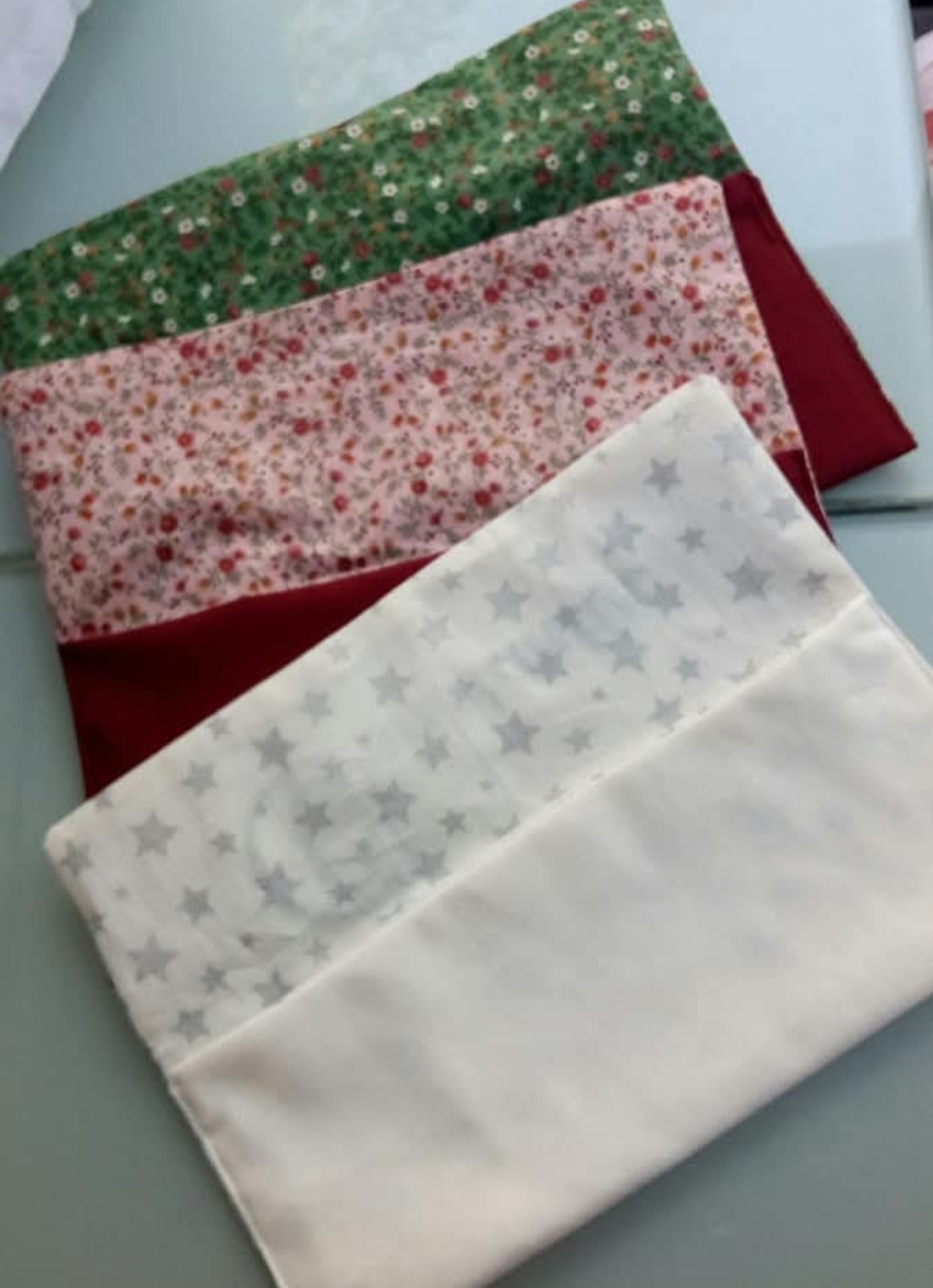 Range serviette brodé