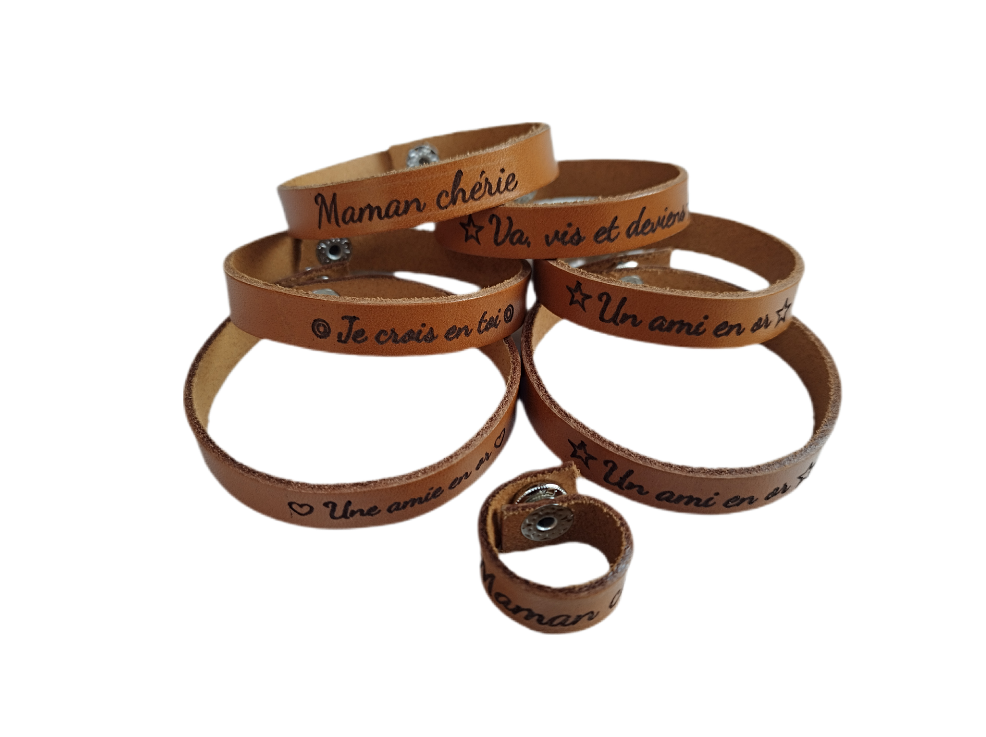 Bracelet en cuir gravé 