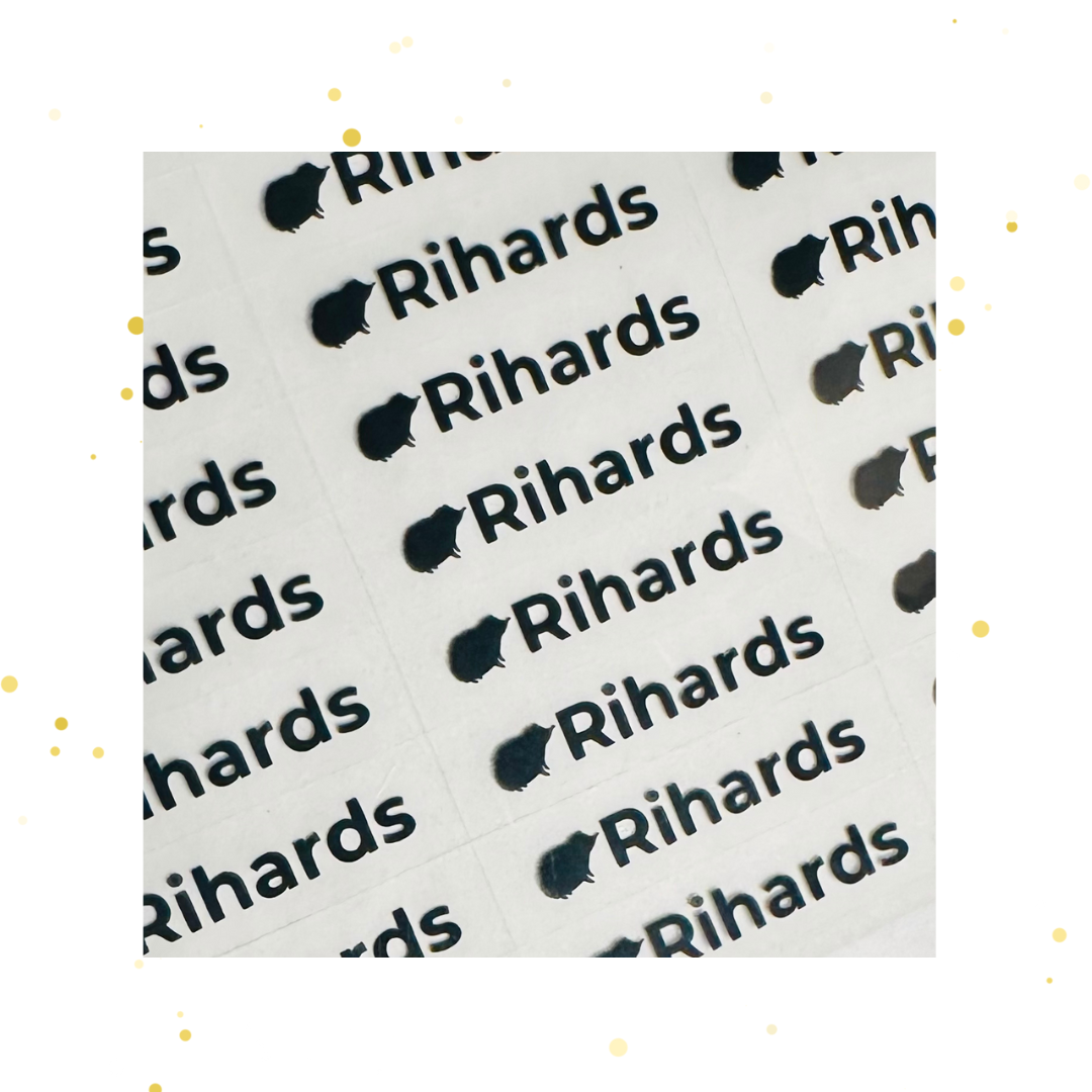 Termouzlīmes bērnu apģērbu marķēšanai