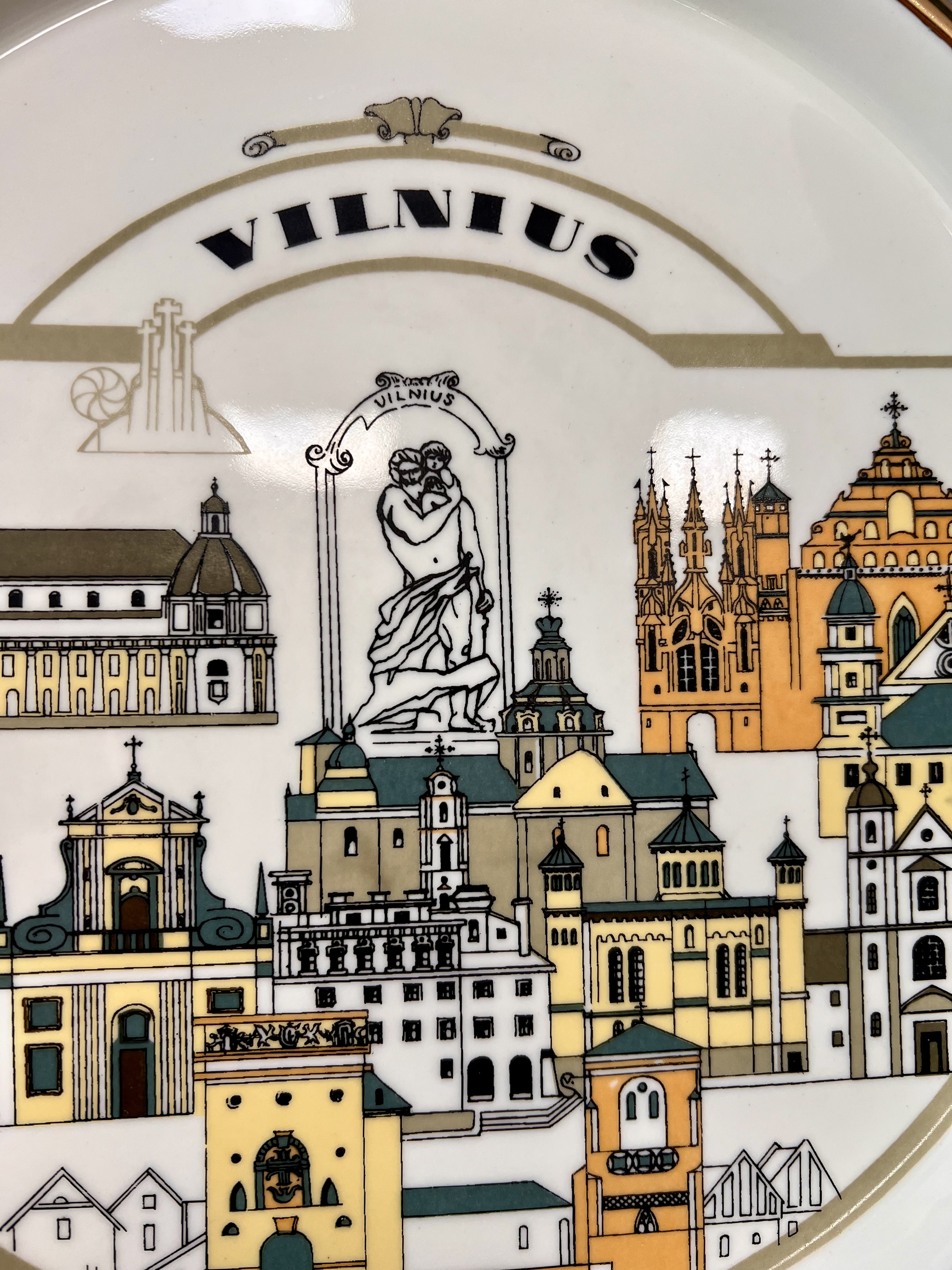 Pakabinama porceliano lėkštė "Vilnius"