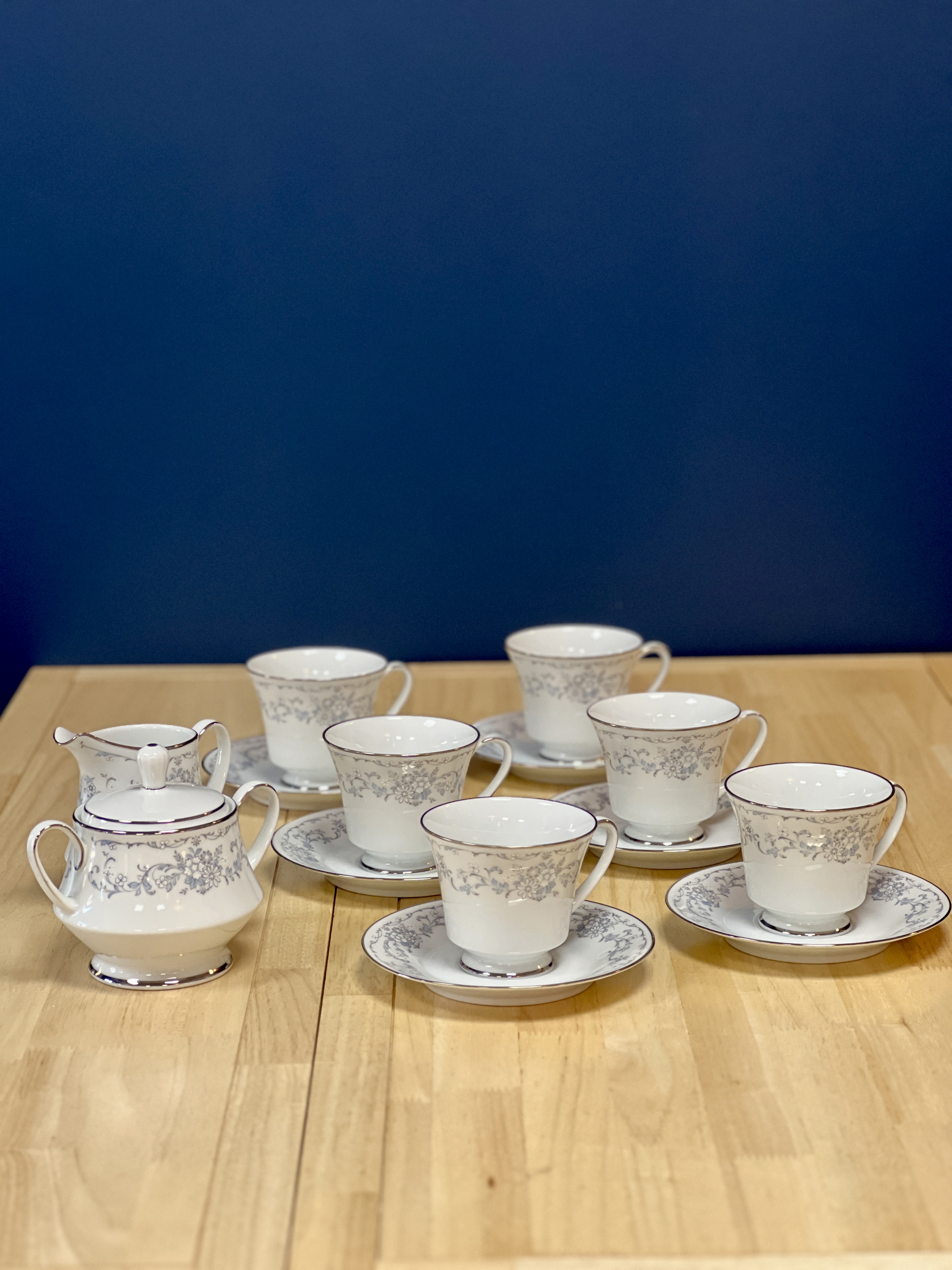 "Noritake" porcelianinis arbatos/ kavos servizas