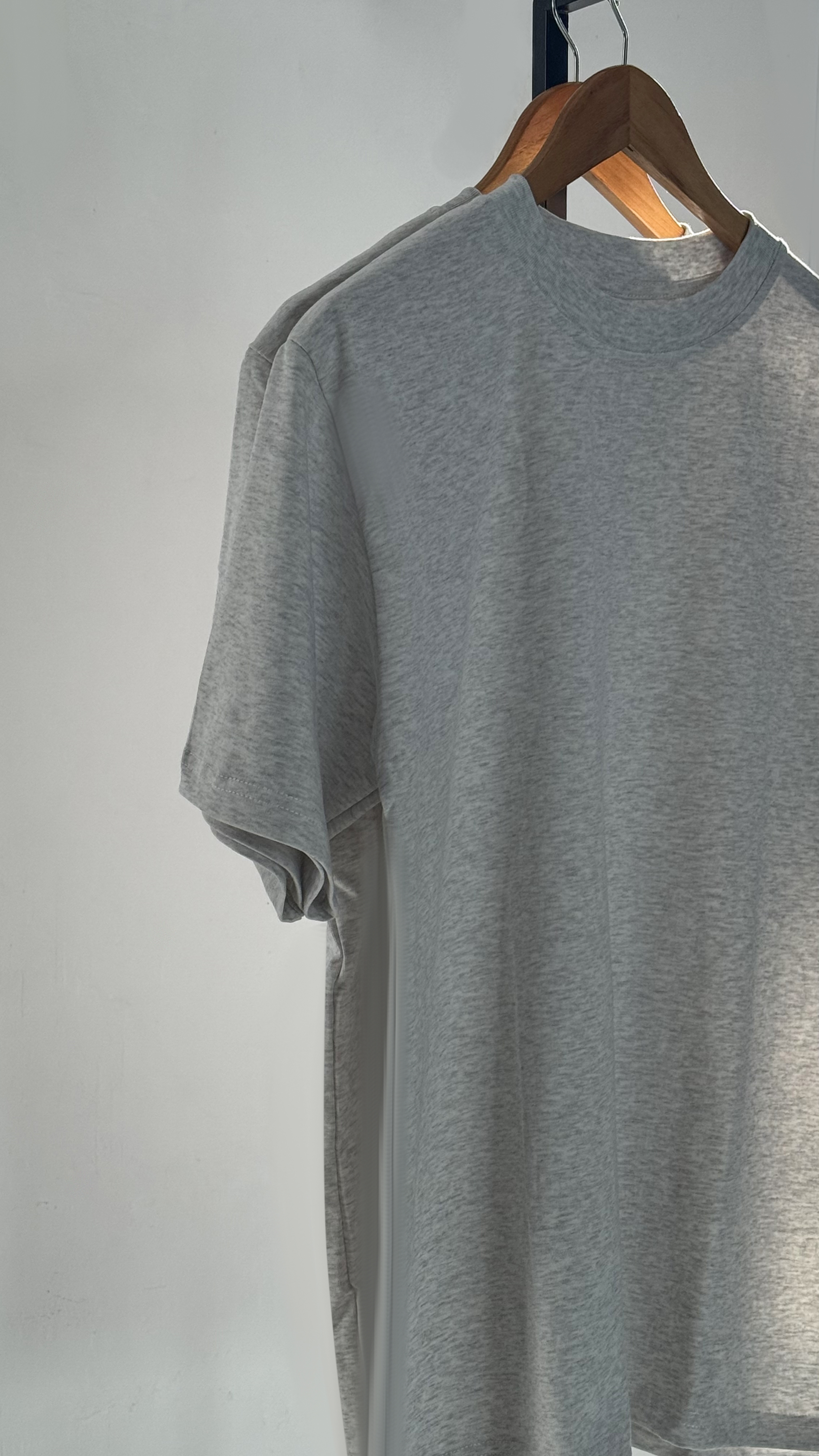 Plain T-shirt