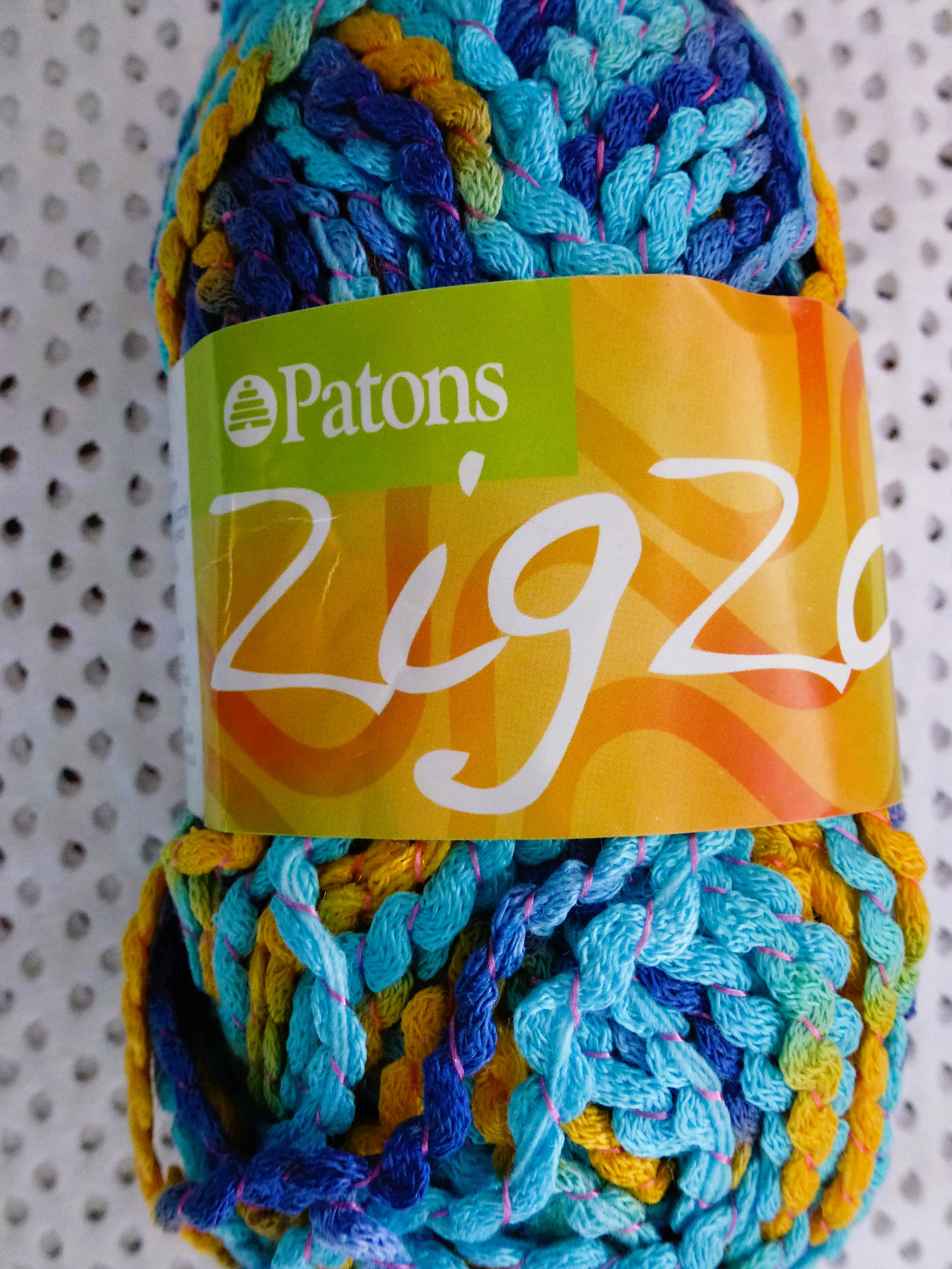 Patons Zigzag FASHION Yarn