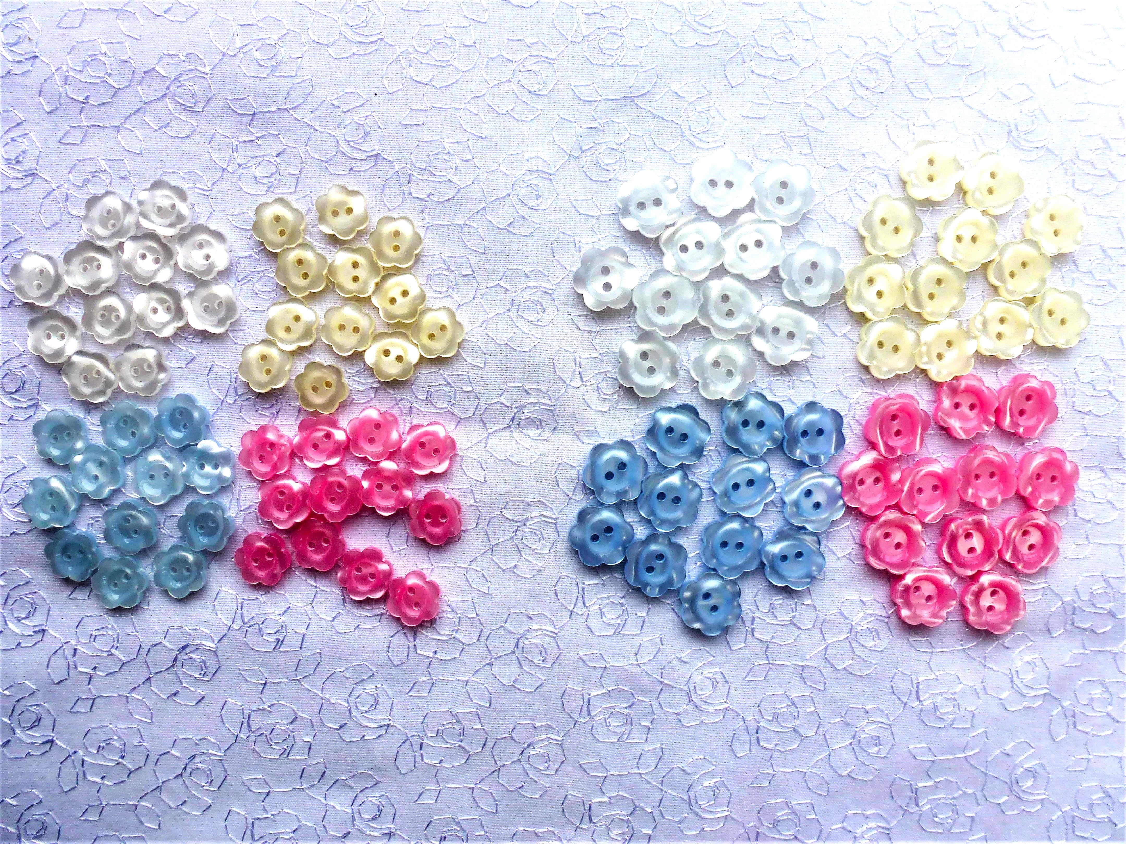 FLOWER Resin Buttons 13mm & 15mm