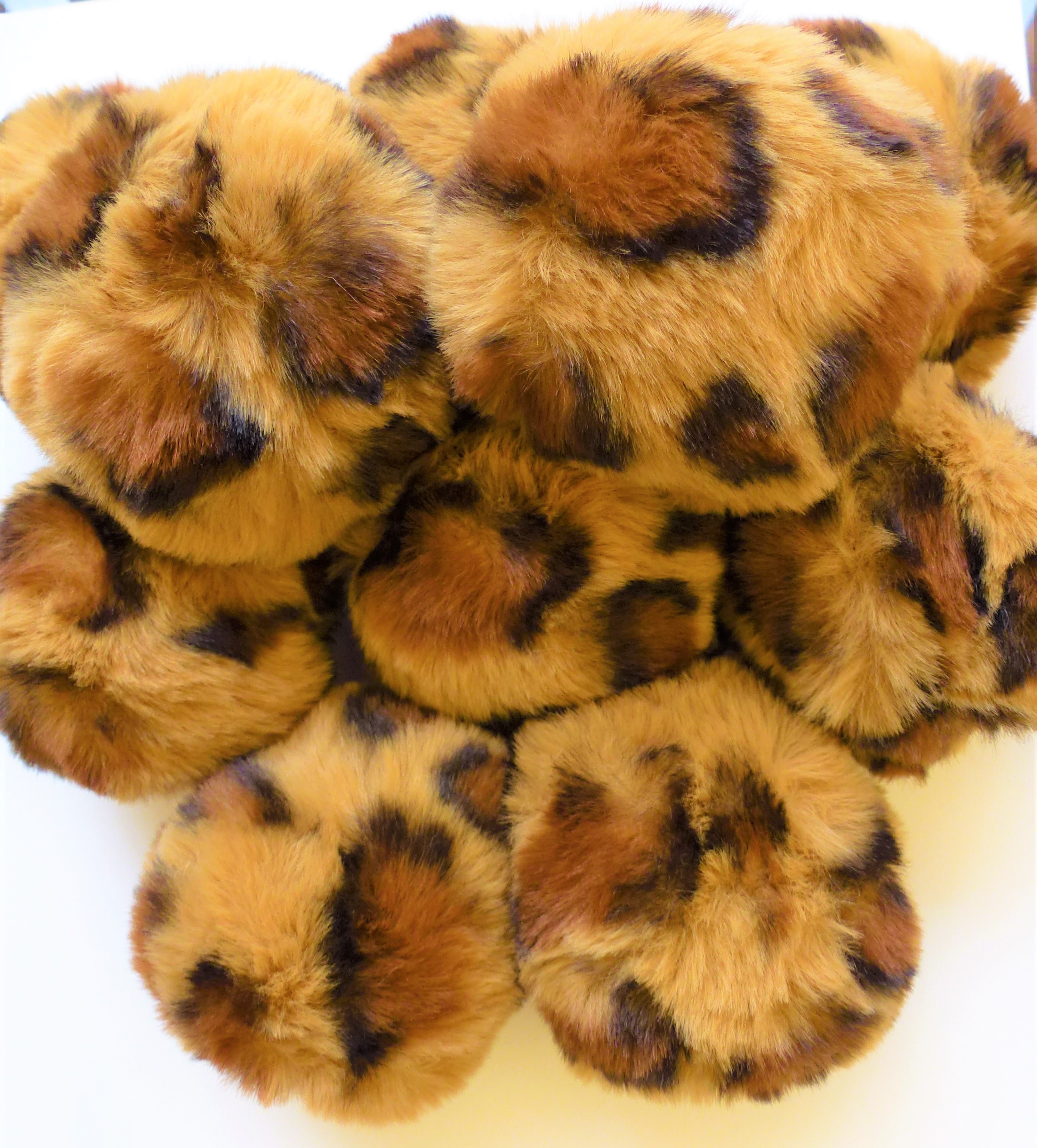 POMPOMS Fluffy - Leopard Print