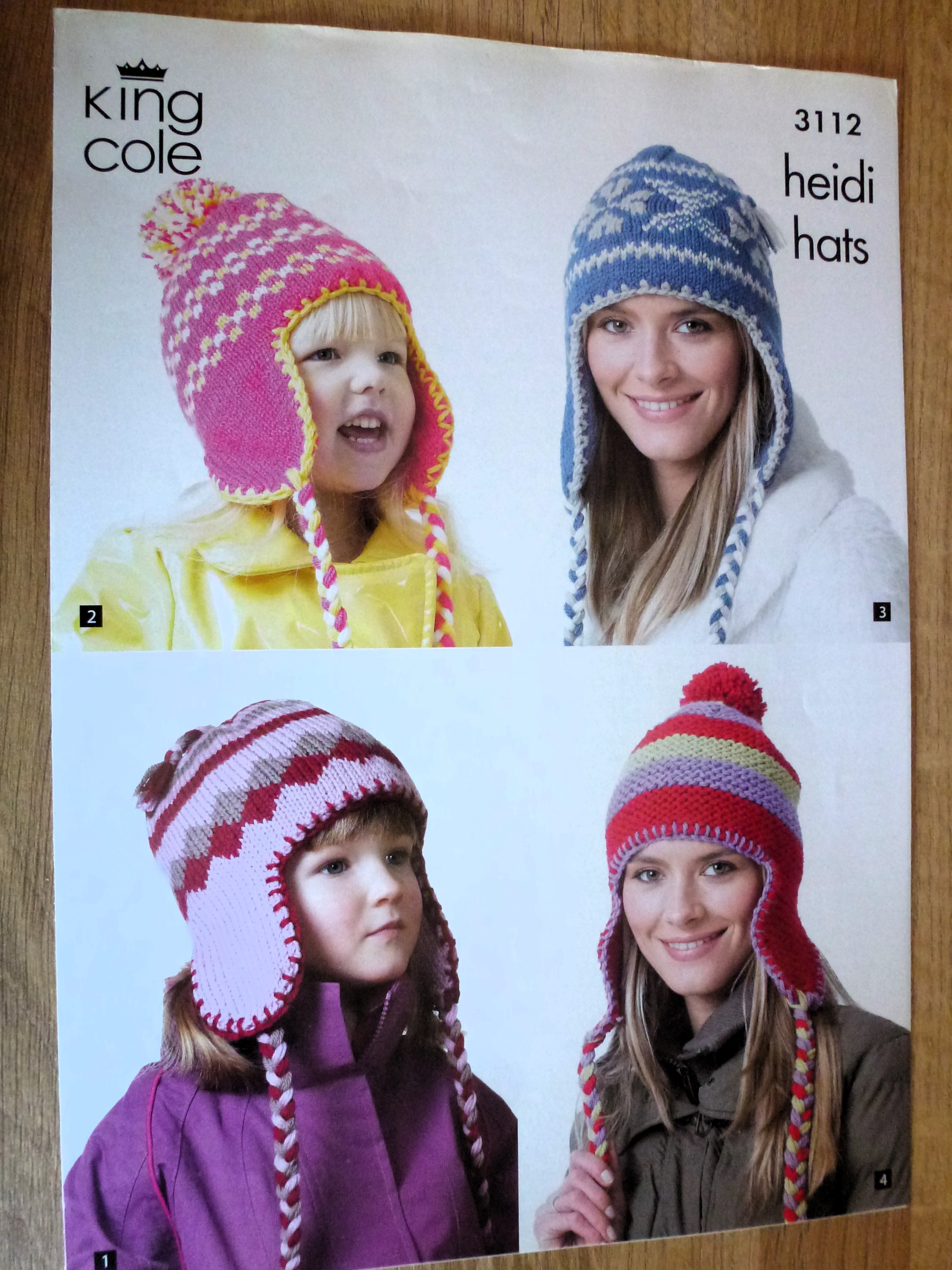 Accessories FAMILY Knitting Patterns