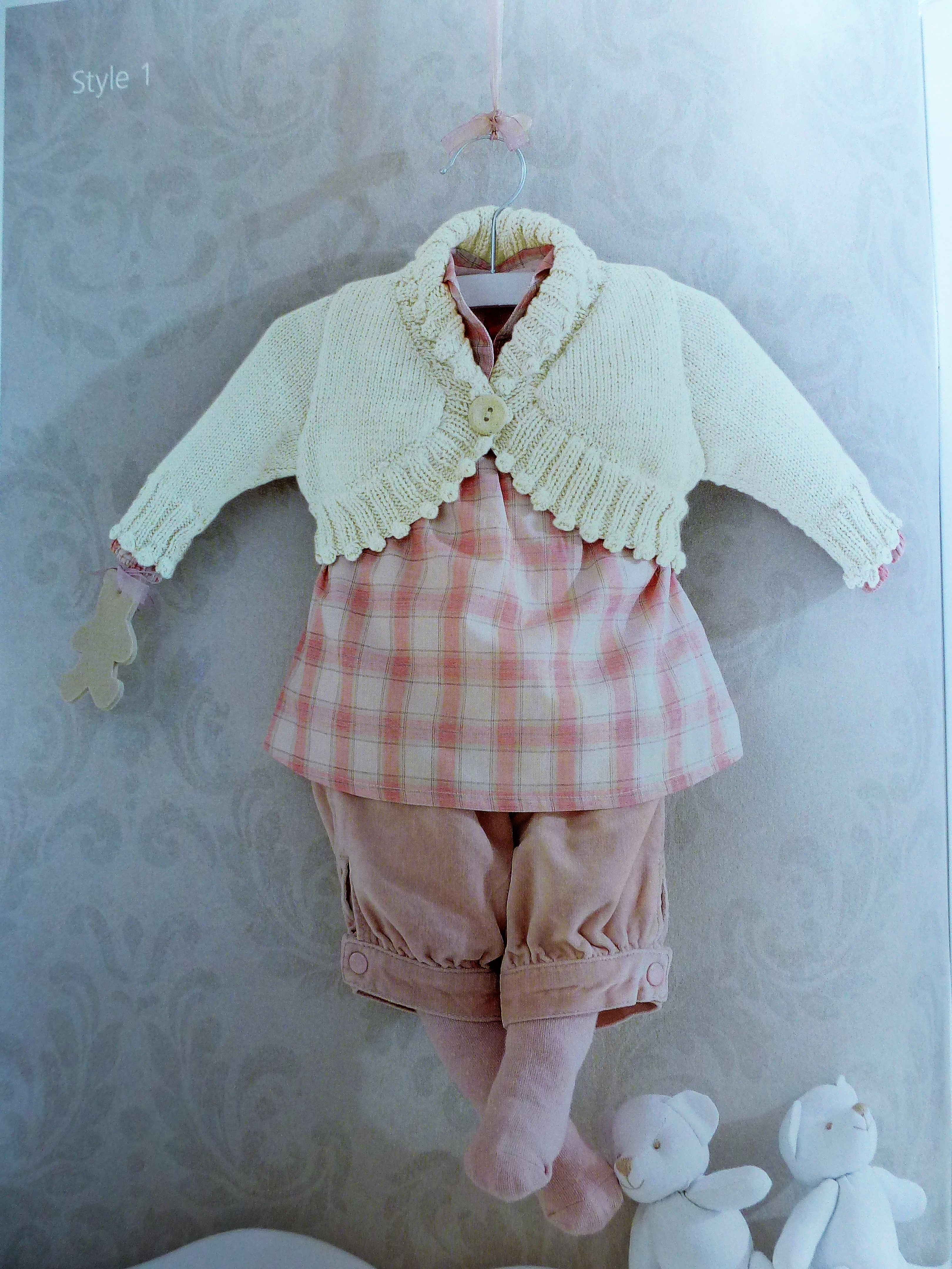 BOOK - Patons 3791 in 4 ply & DK