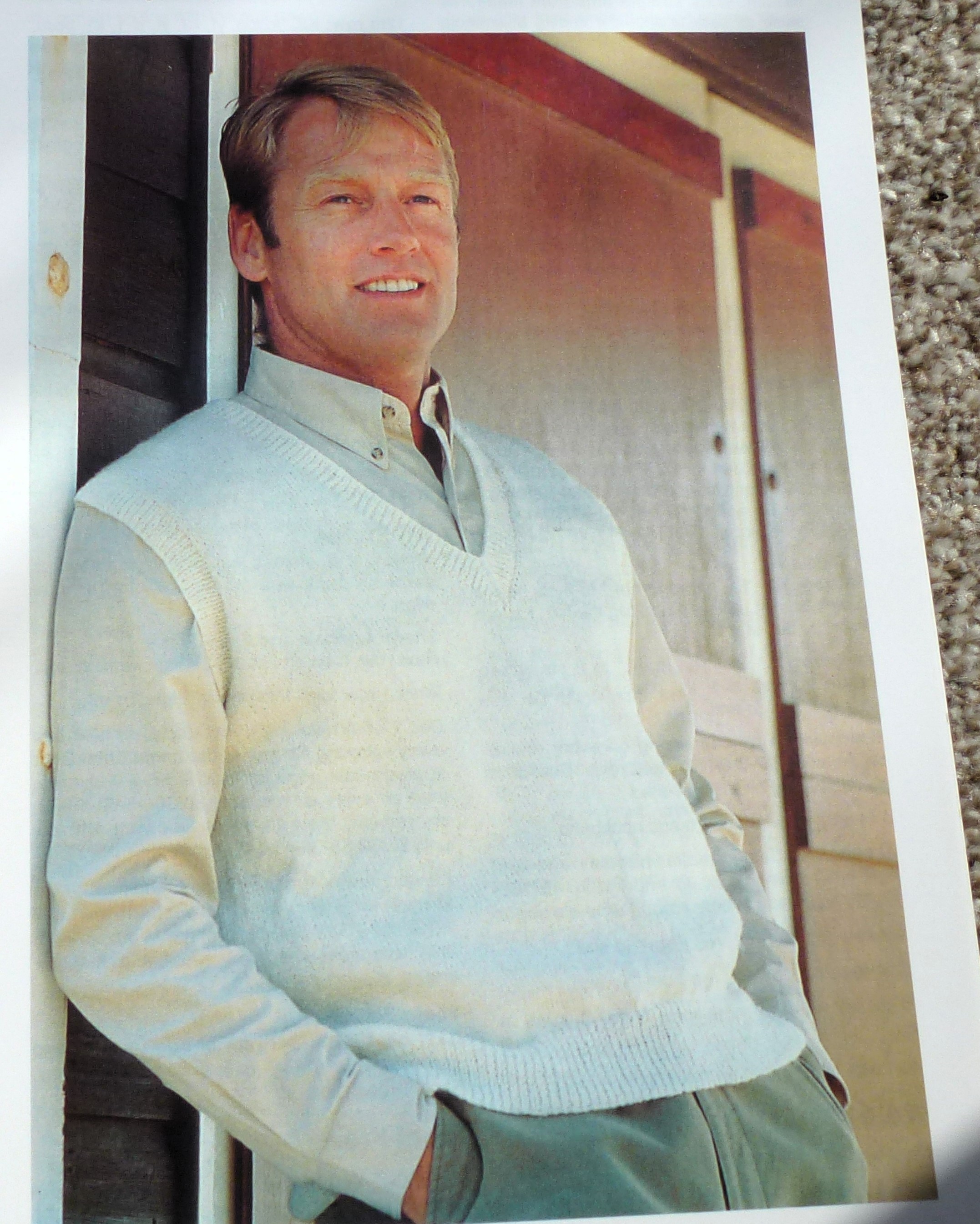 BOOK - Teddy 613 in 4 ply, DK or ARAN