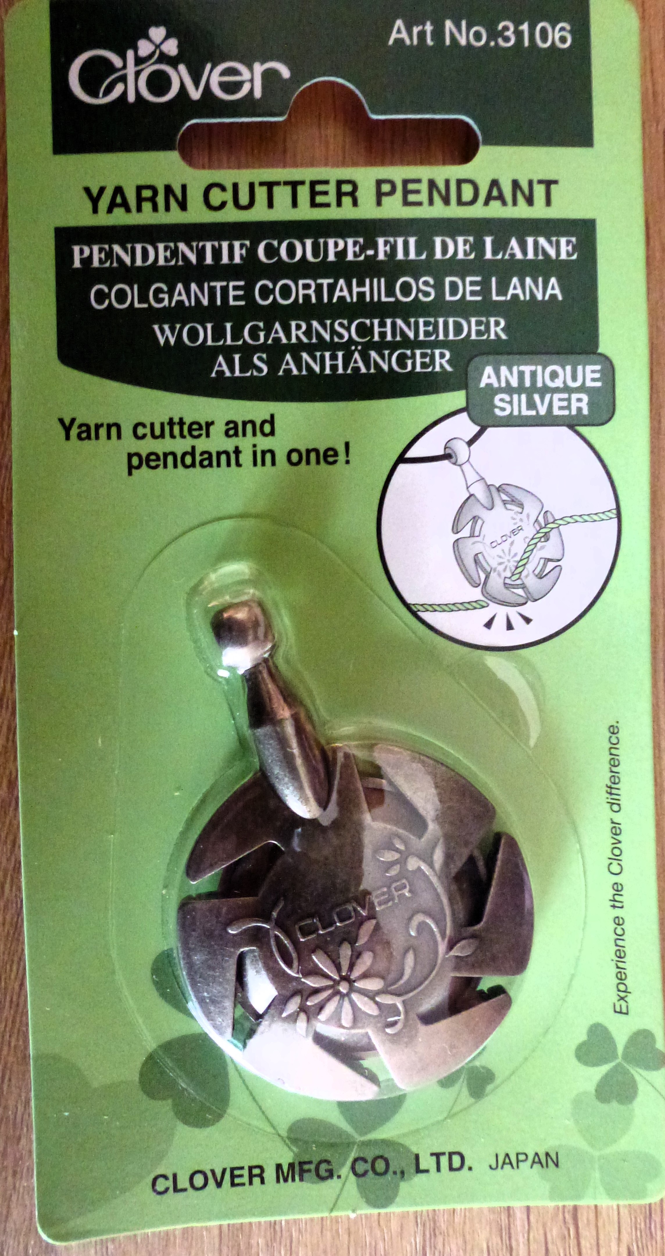 YARN & THREAD Clover Cutters 