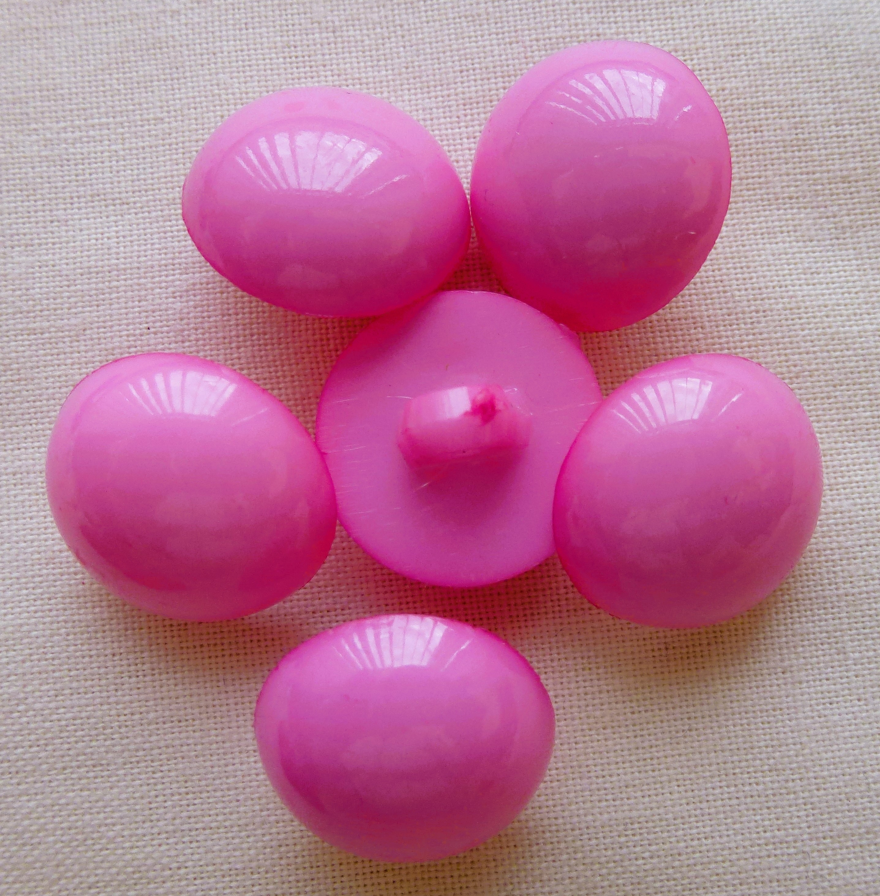 MUSHROOM / DOME Buttons 15mm