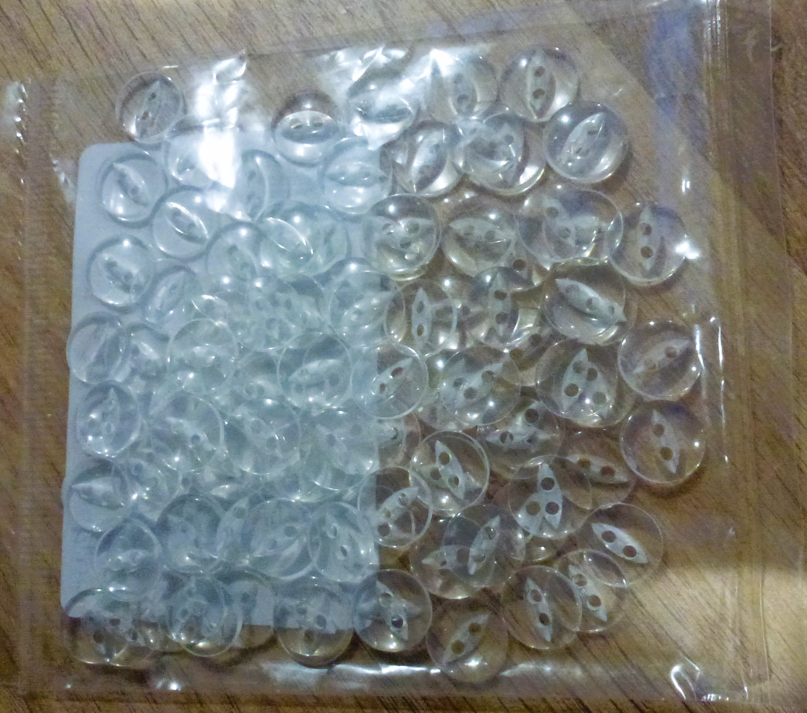 FISHEYE Buttons 11.5mm / 18L