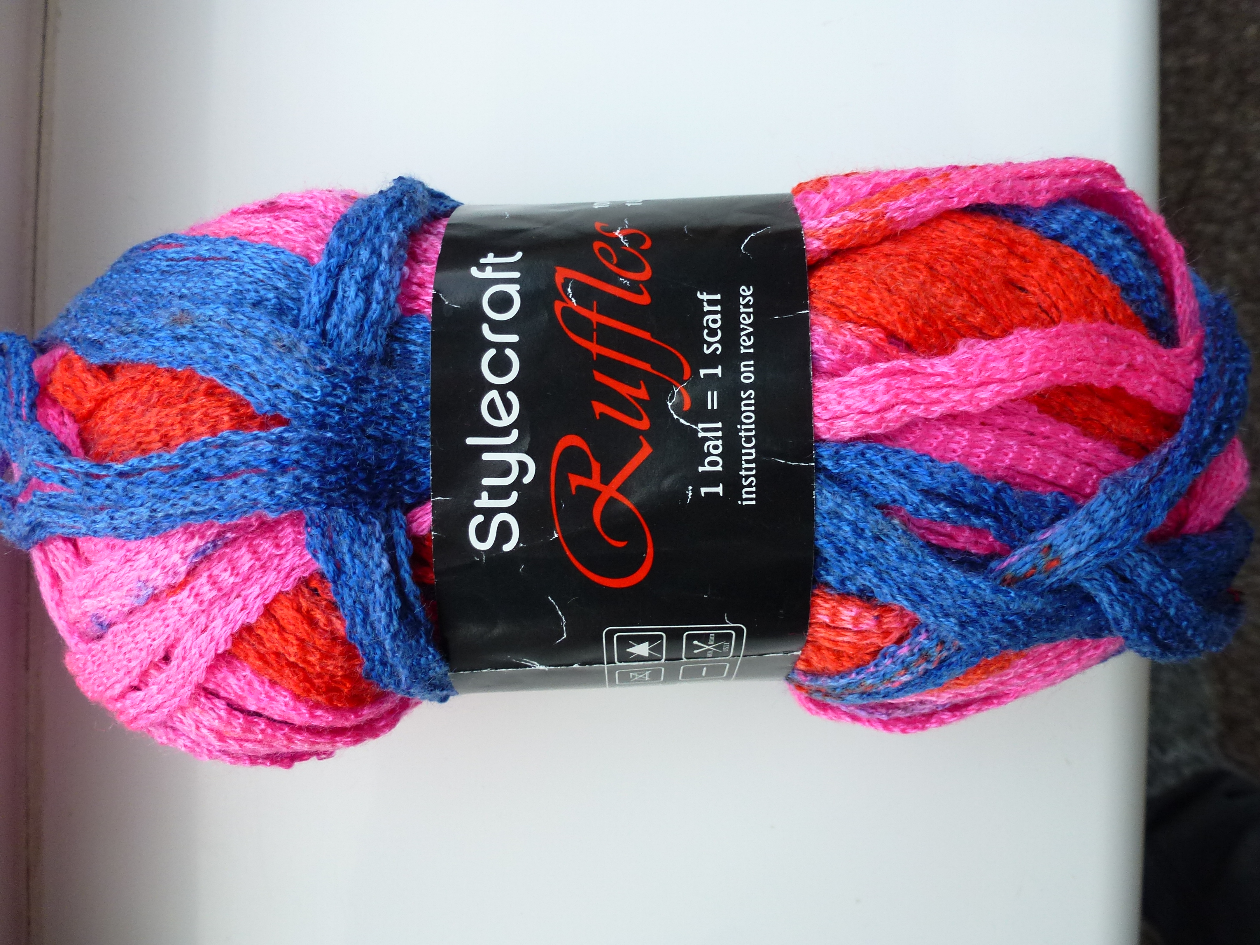 Various Makes of SCARF / FASHION Yarns