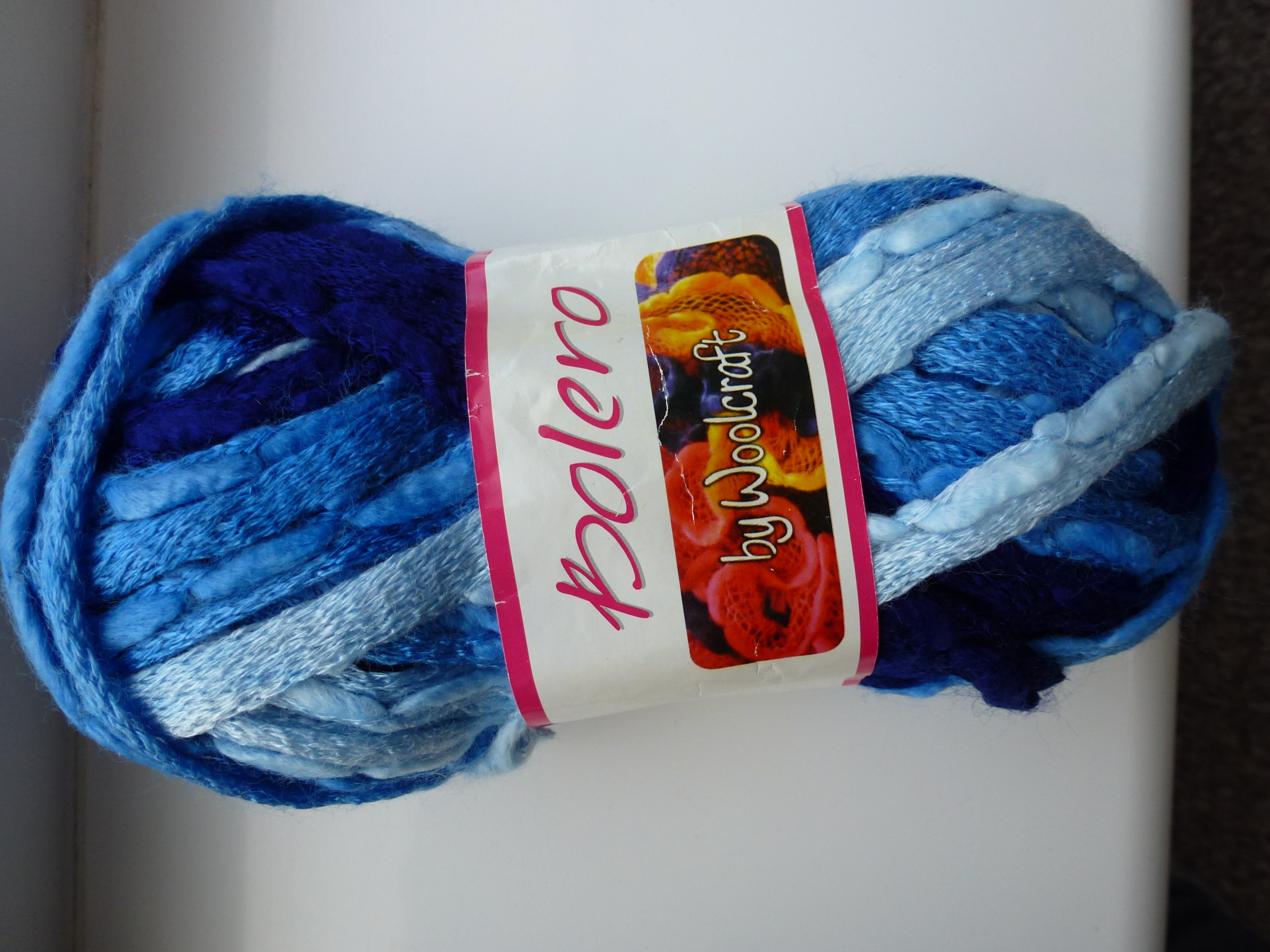 Various Makes of SCARF / FASHION Yarns