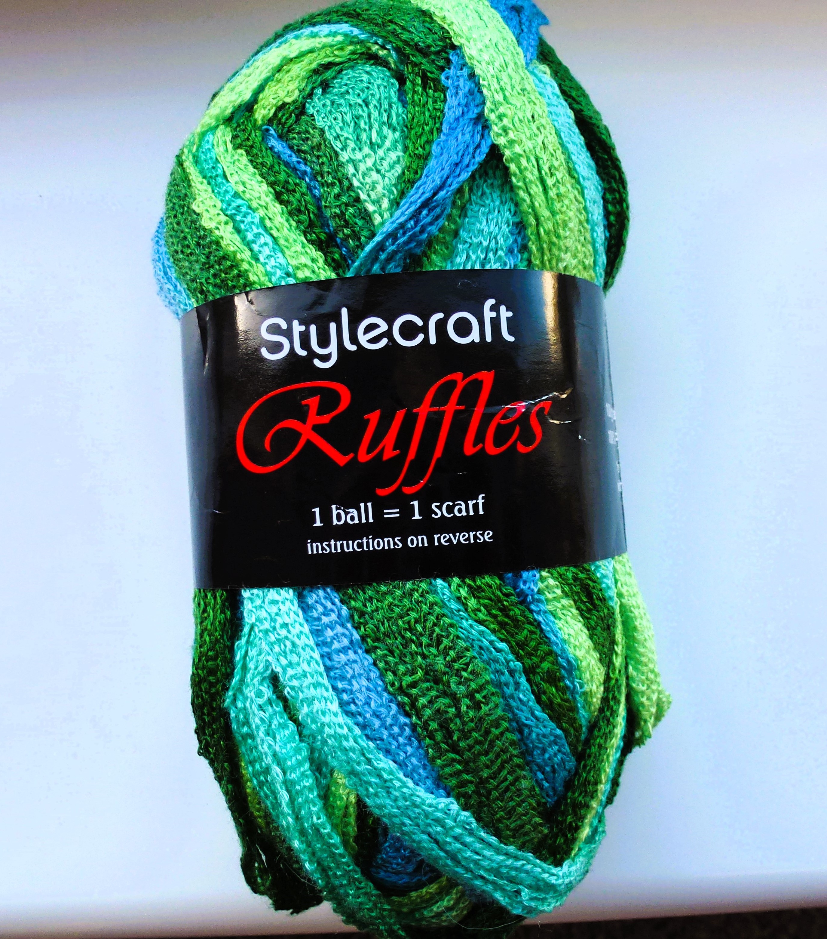 Various Makes of SCARF / FASHION Yarns