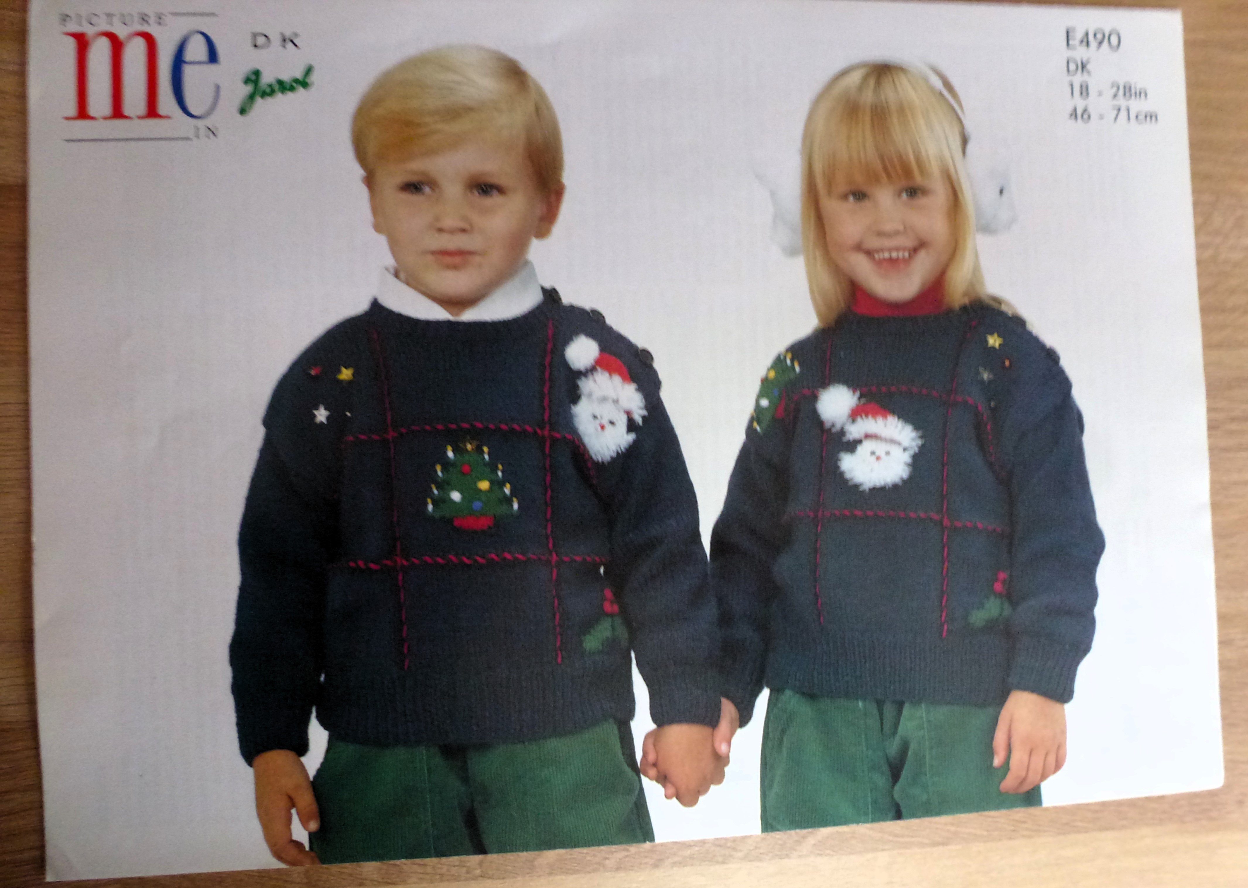 Assorted Makes CHRISTMAS DK Baby/Child Knitting Patterns